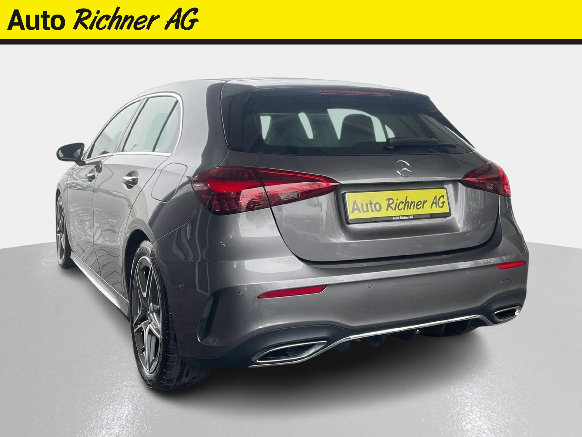 MERCEDES-BENZ A 200 AMG Line-image-4