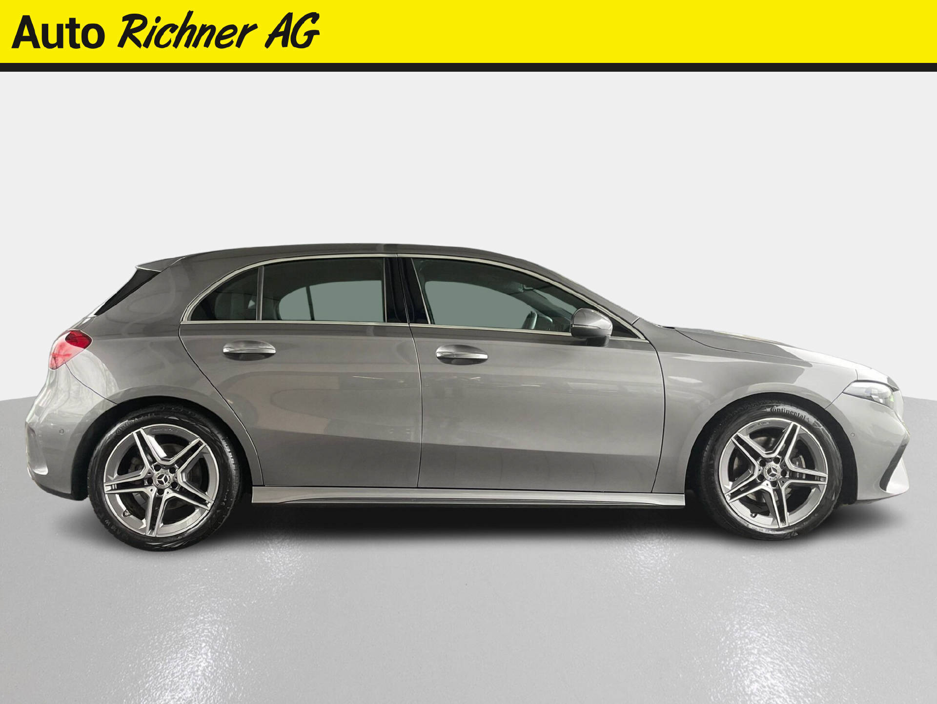 MERCEDES-BENZ A 200 AMG Line-image-2