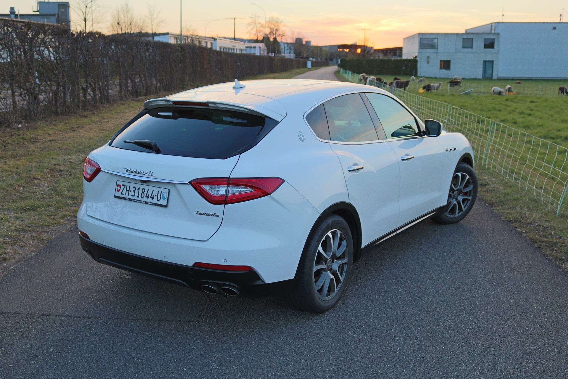 MASERATI Levante D 3.0 V6 Automatica-image-2