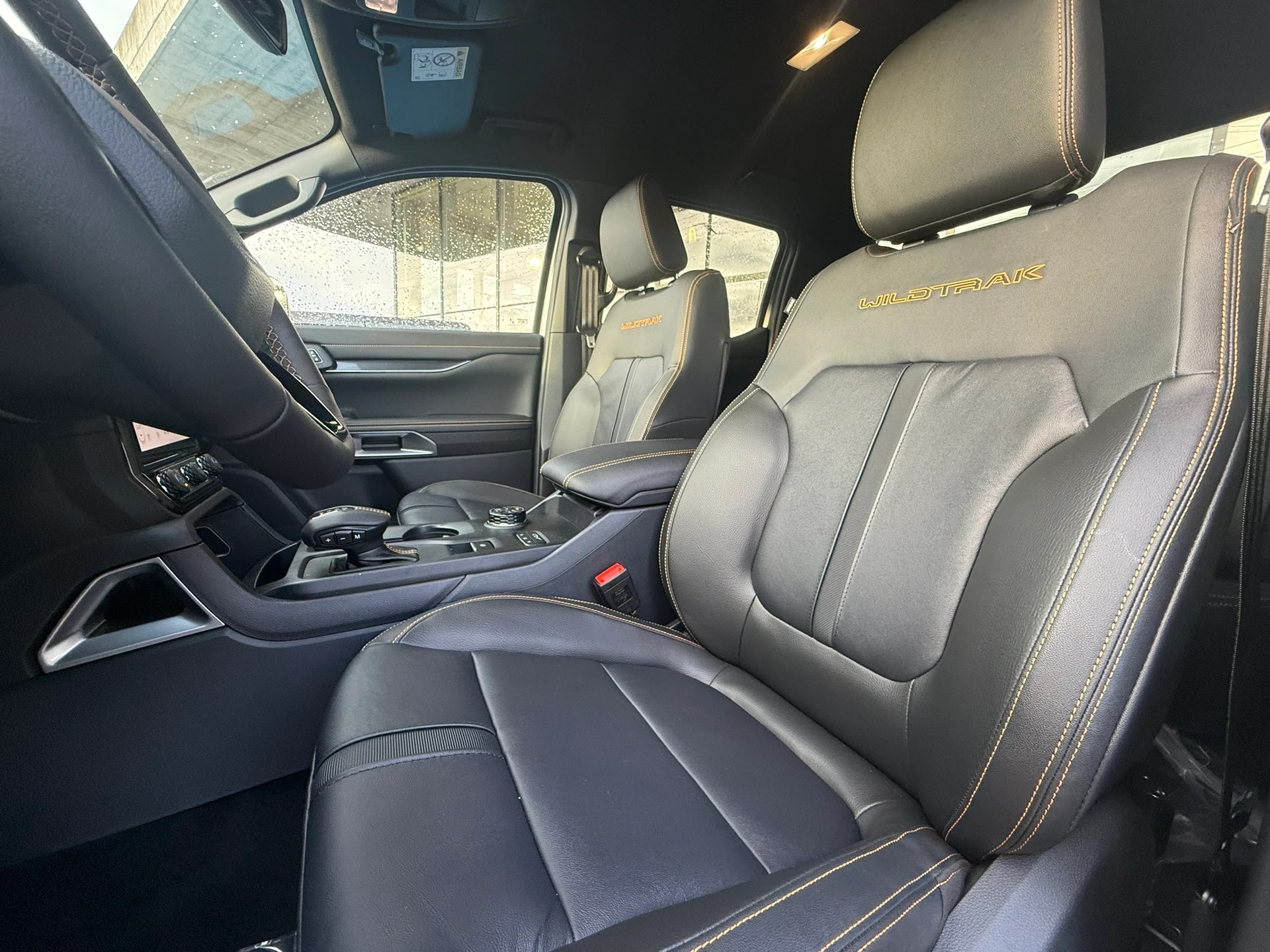 FORD Ranger Wildtrak 2.0 Eco Blue e-4WD Automat-image-7
