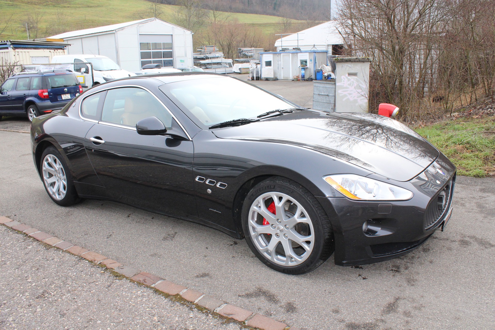 MASERATI GranTurismo Automatica-image-1