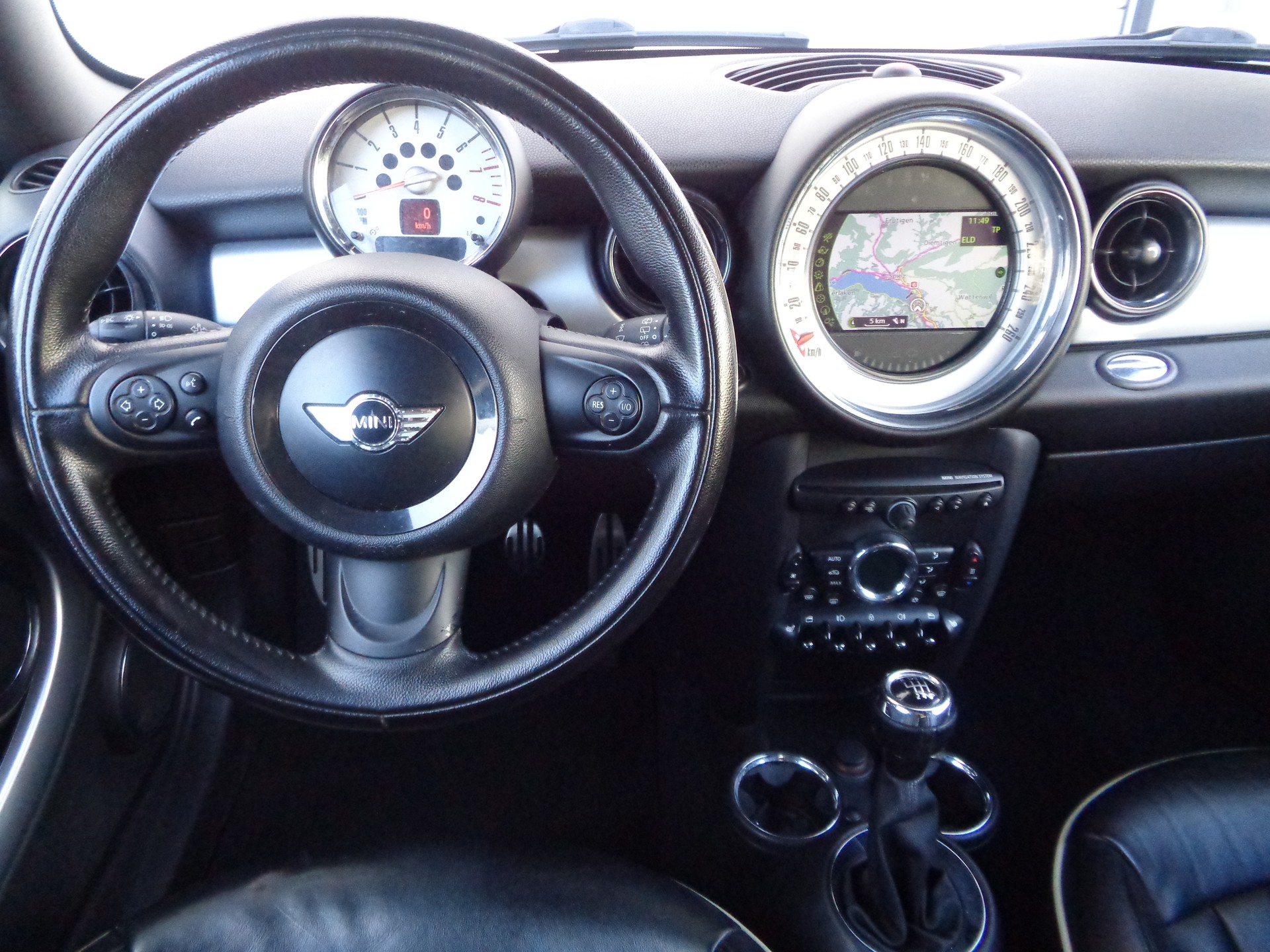 MINI Cooper S-image-3