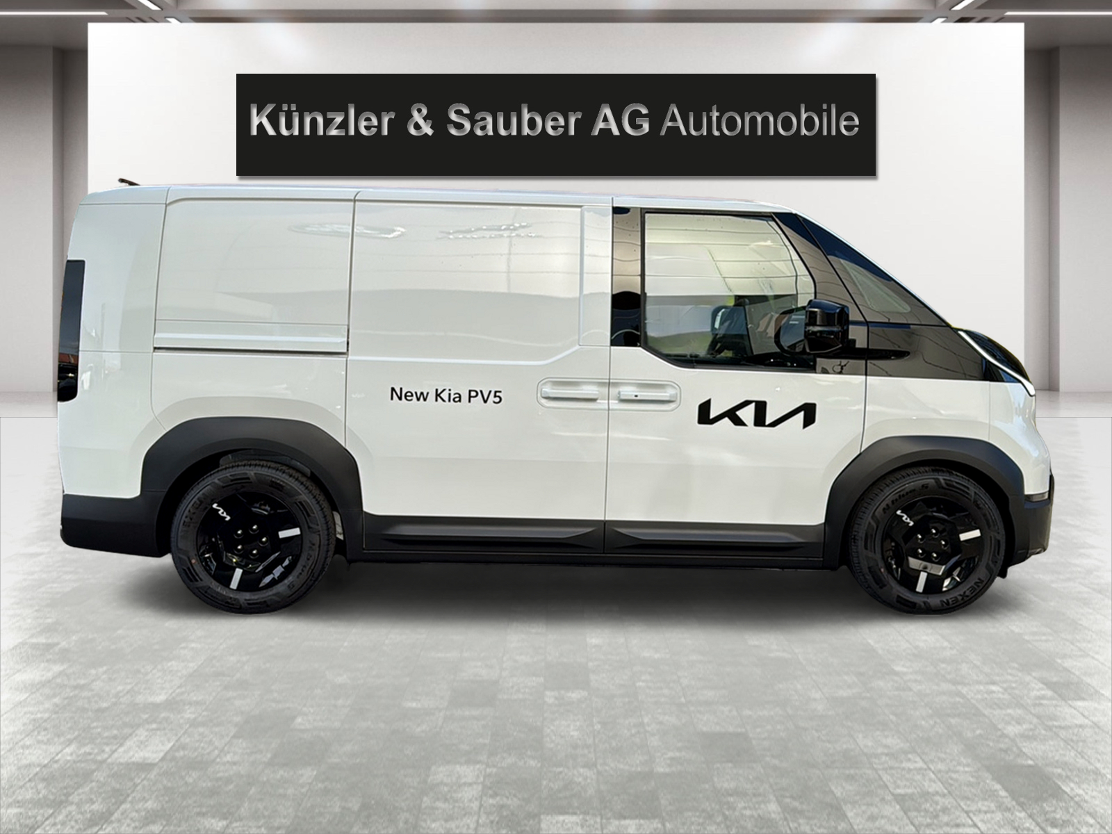 KIA PV5 Cargo 51.5 kWh Essential-image-2