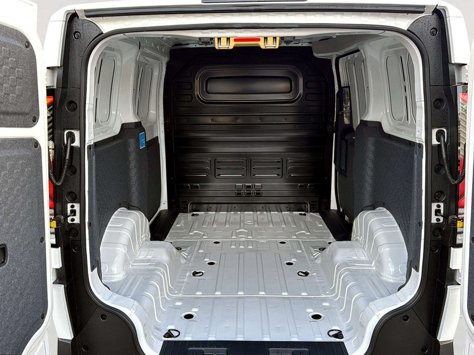 KIA PV5 Cargo 51.5 kWh Essential-image-19