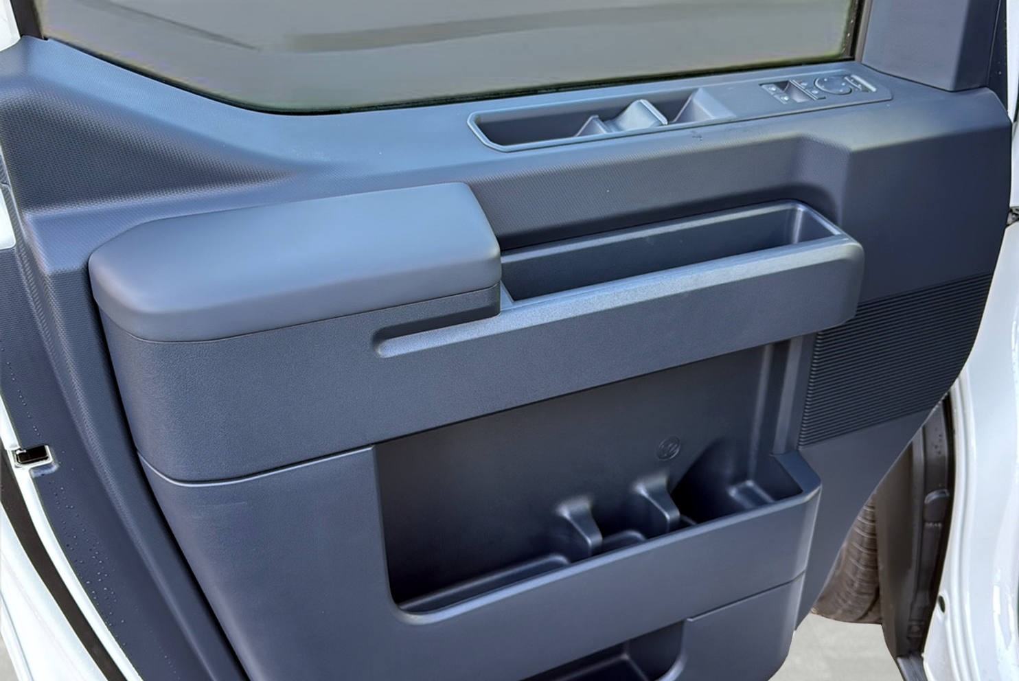 KIA PV5 Cargo 51.5 kWh Essential-image-16