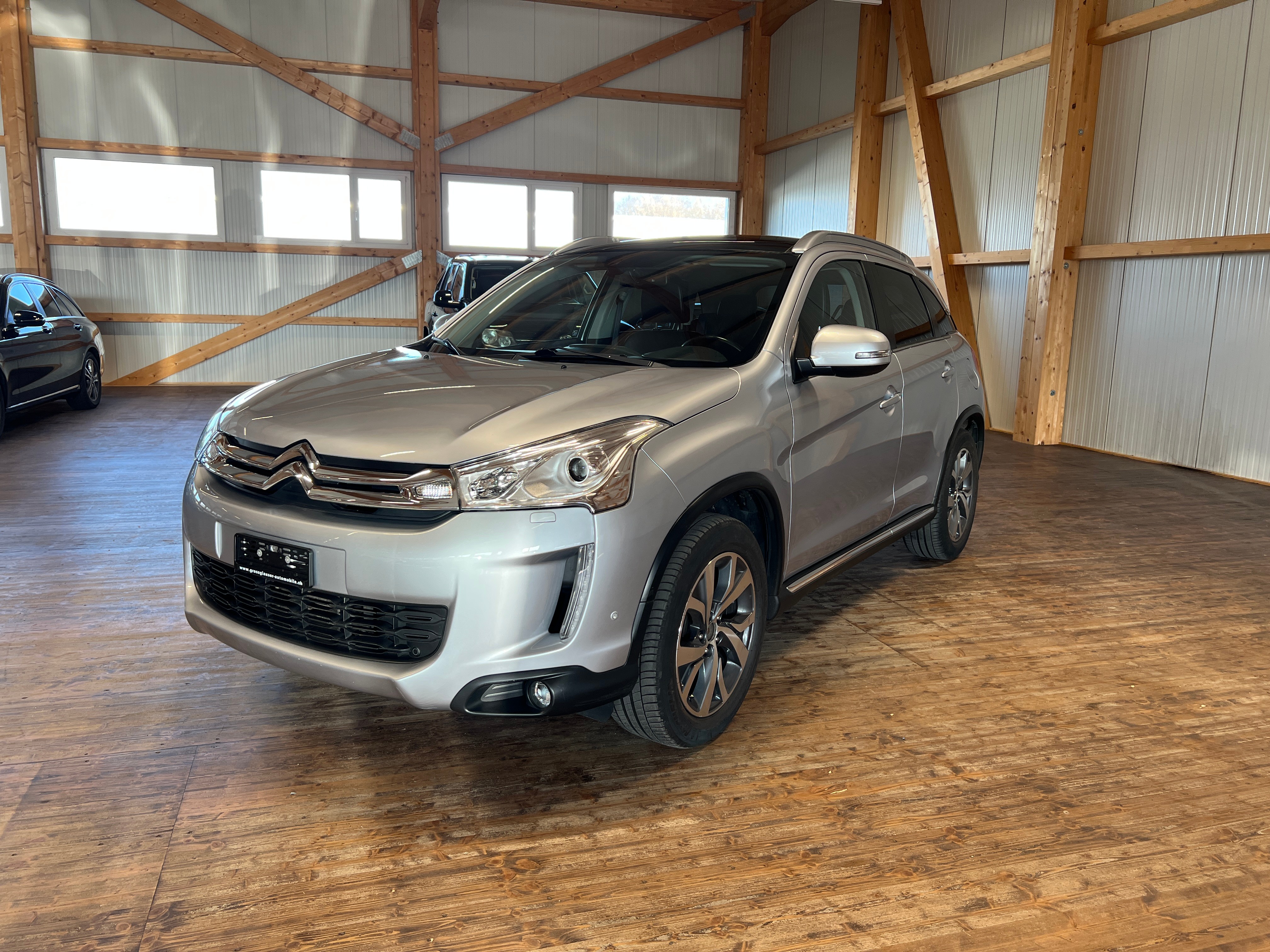 Car photo
