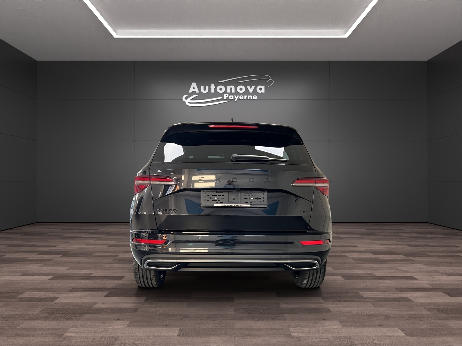 SKODA Karoq 2.0 TSI SportLine 4x4 DSG-image-4