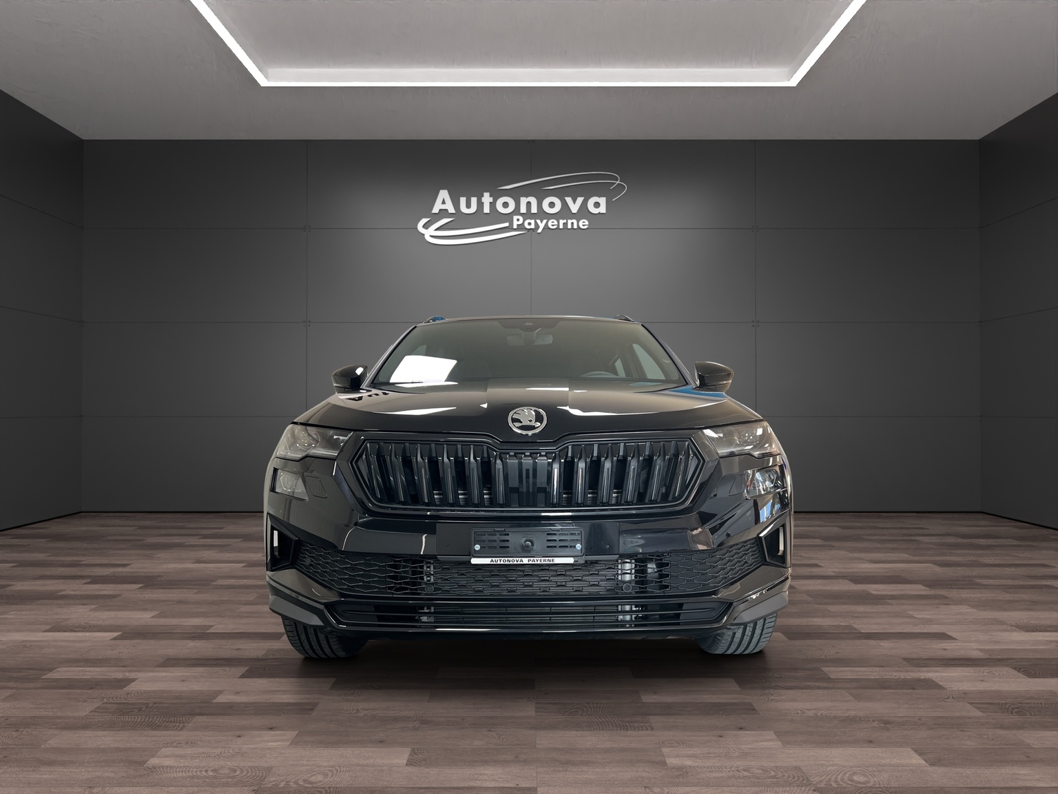 SKODA Karoq 2.0 TSI SportLine 4x4 DSG-image-1