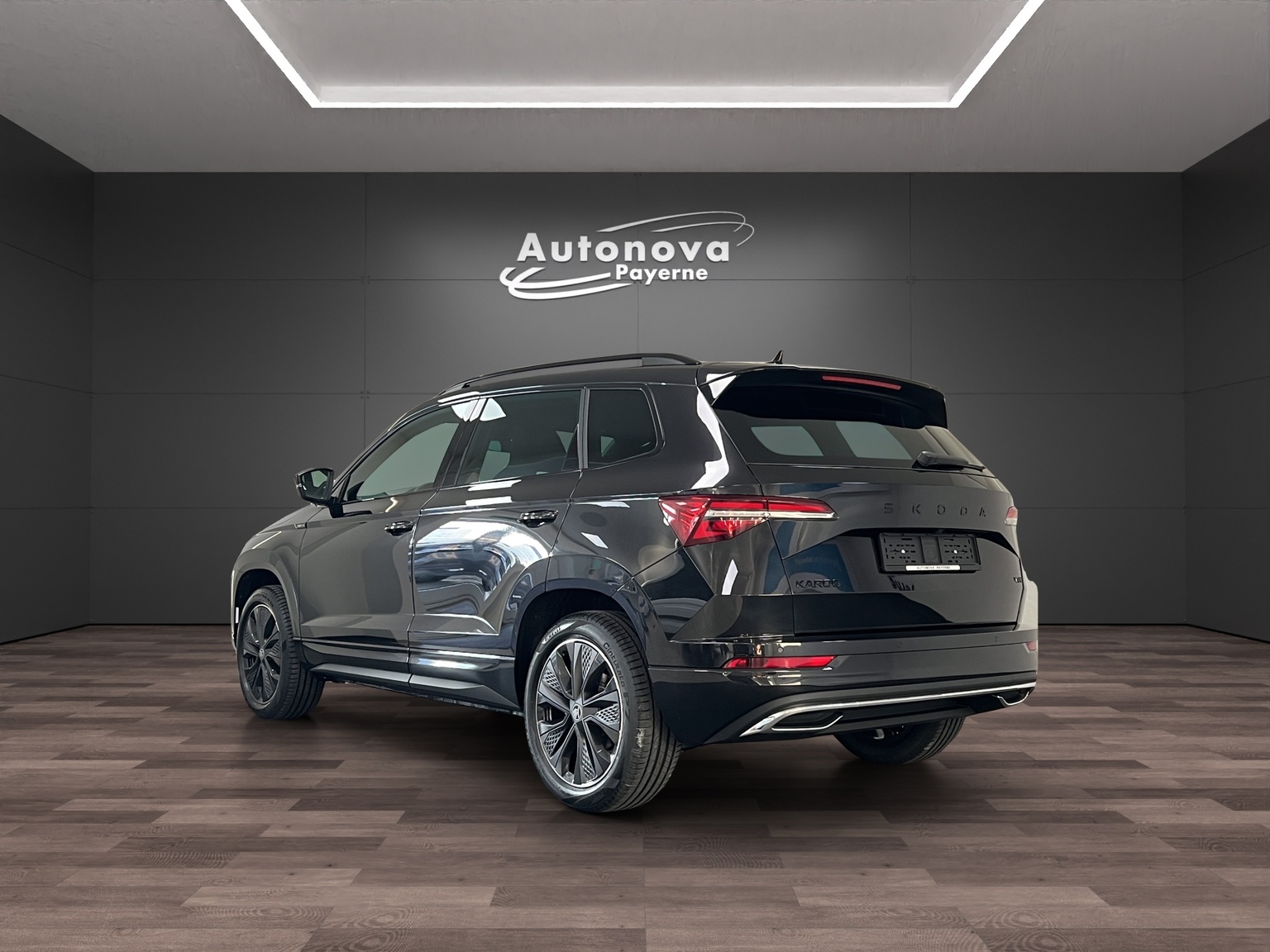 SKODA Karoq 2.0 TSI SportLine 4x4 DSG-image-3