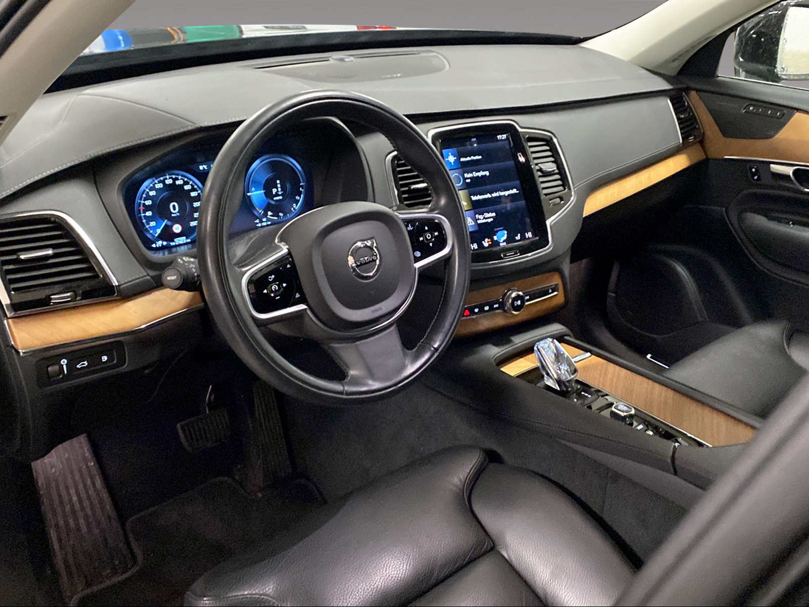 VOLVO XC90 2.0 T8 TE Inscription 7P. eAWD-image-6