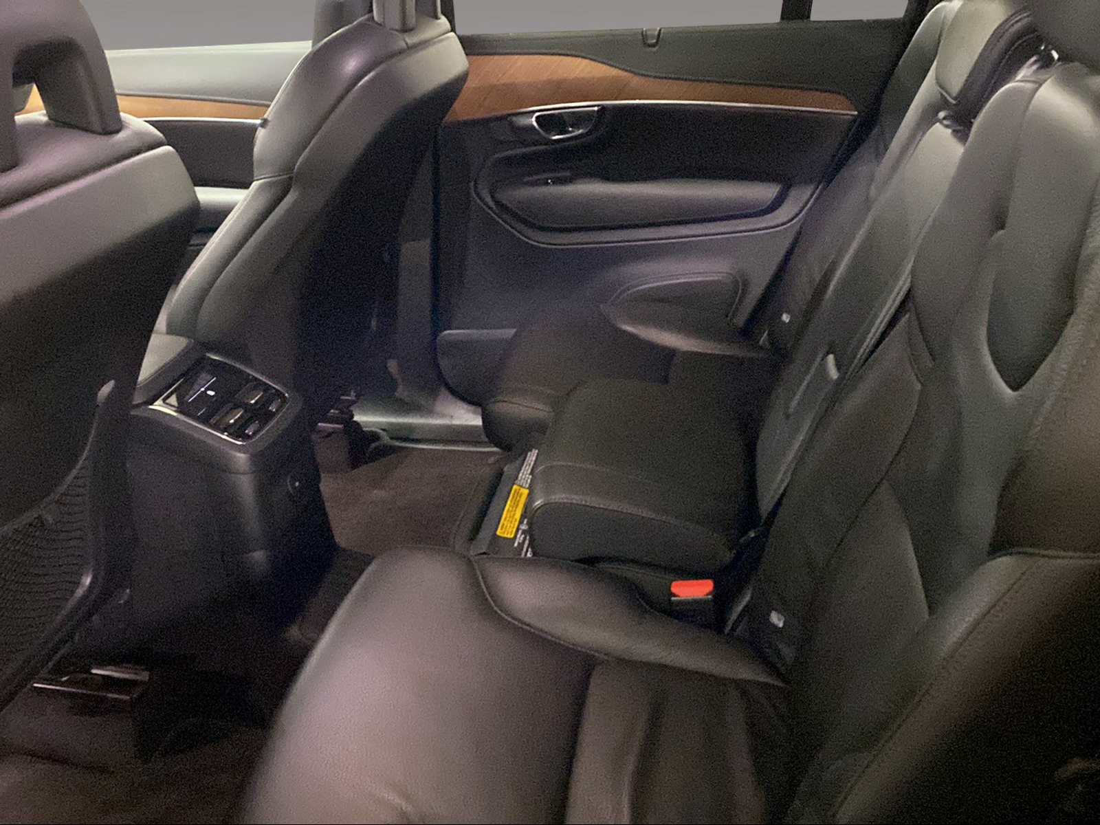 VOLVO XC90 2.0 T8 TE Inscription 7P. eAWD-image-9