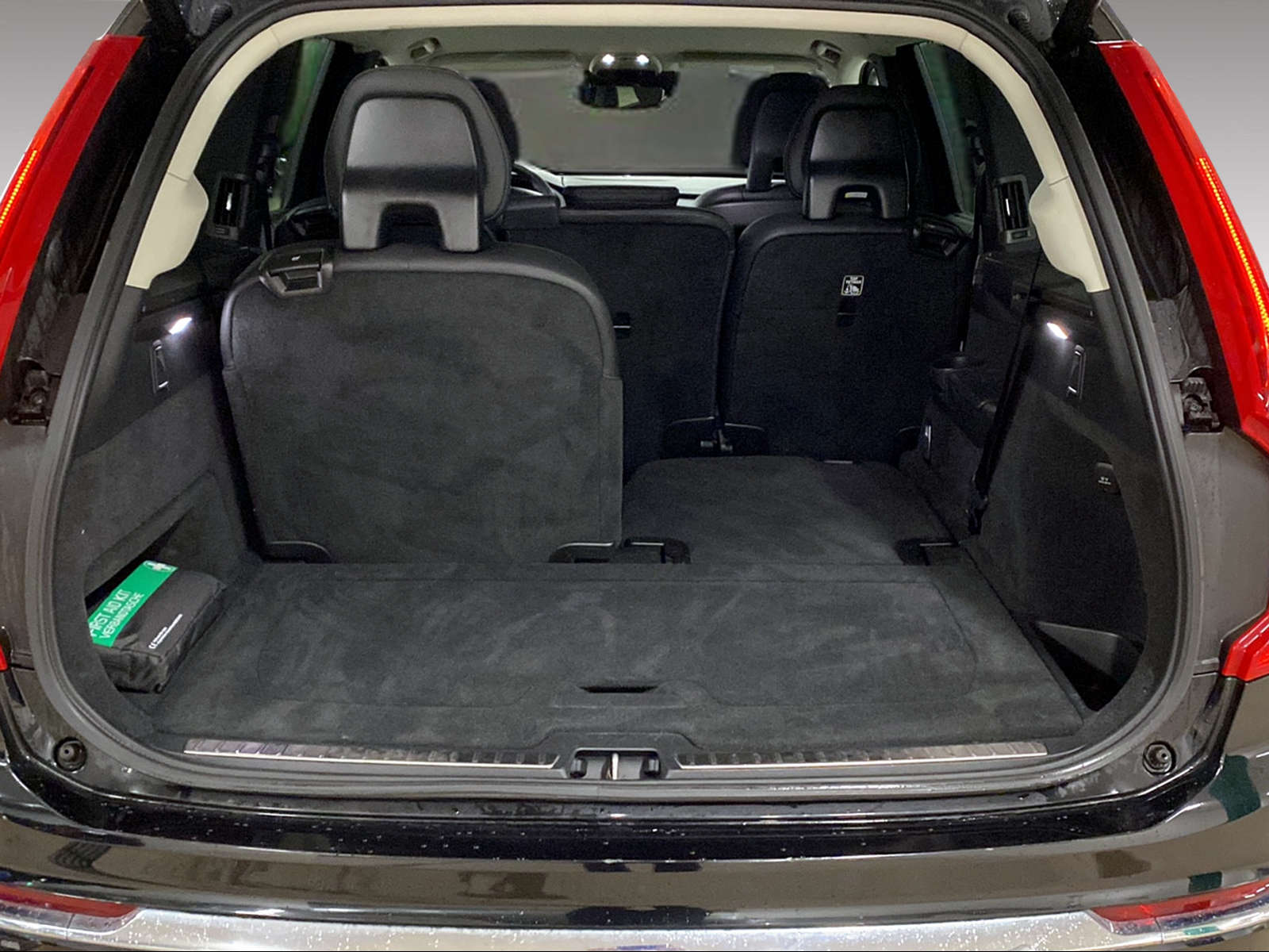 VOLVO XC90 2.0 T8 TE Inscription 7P. eAWD-image-14