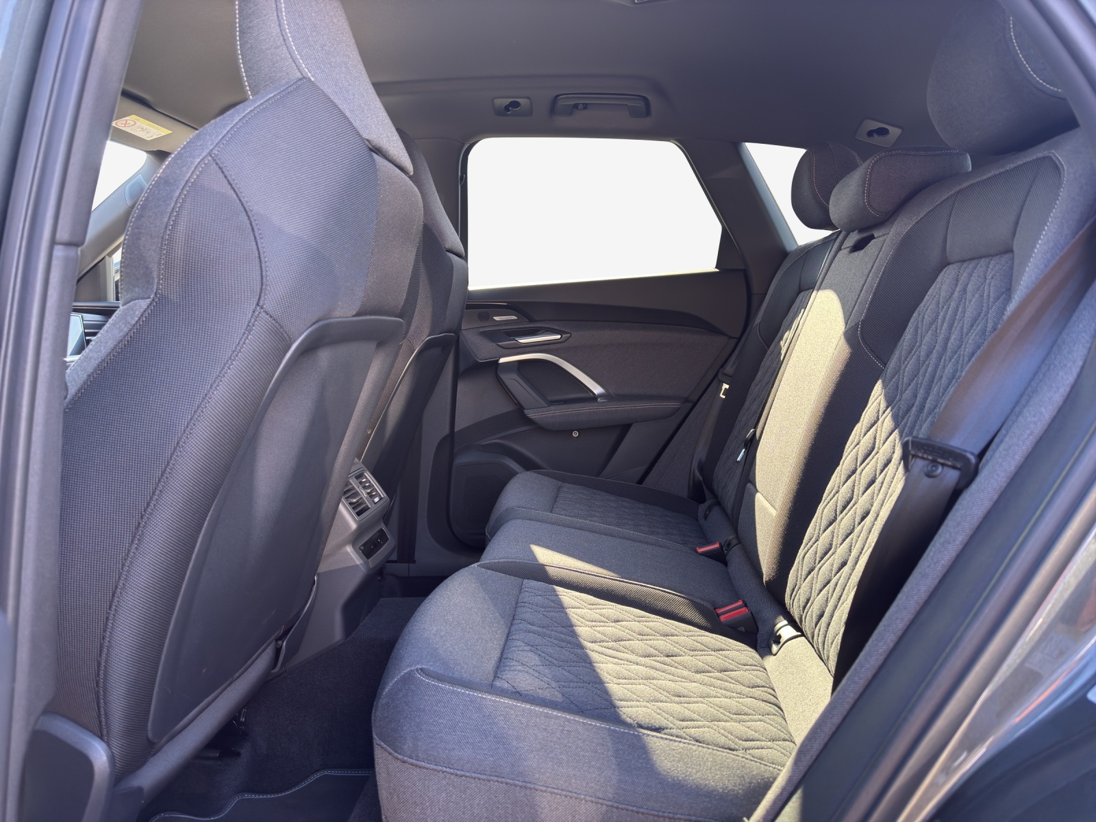 AUDI Q5 TDI quattro 150 kW S-tronic-image-11