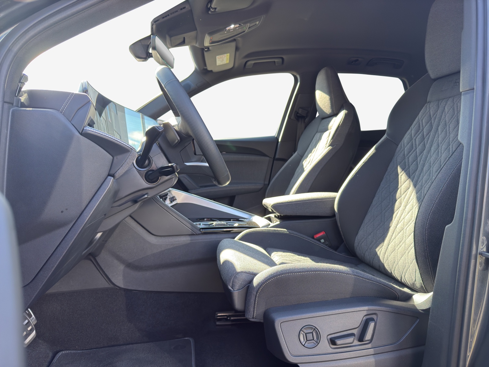 AUDI Q5 TDI quattro 150 kW S-tronic-image-7