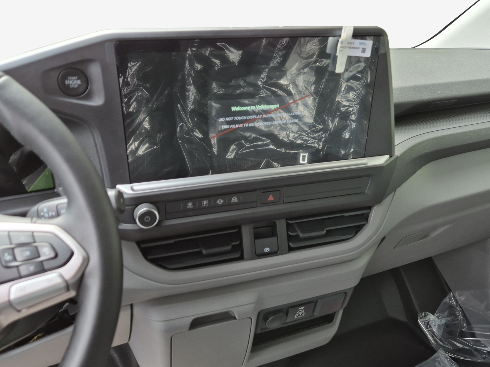 VW Transporter Plus 2.0 TDI Automat-image-10