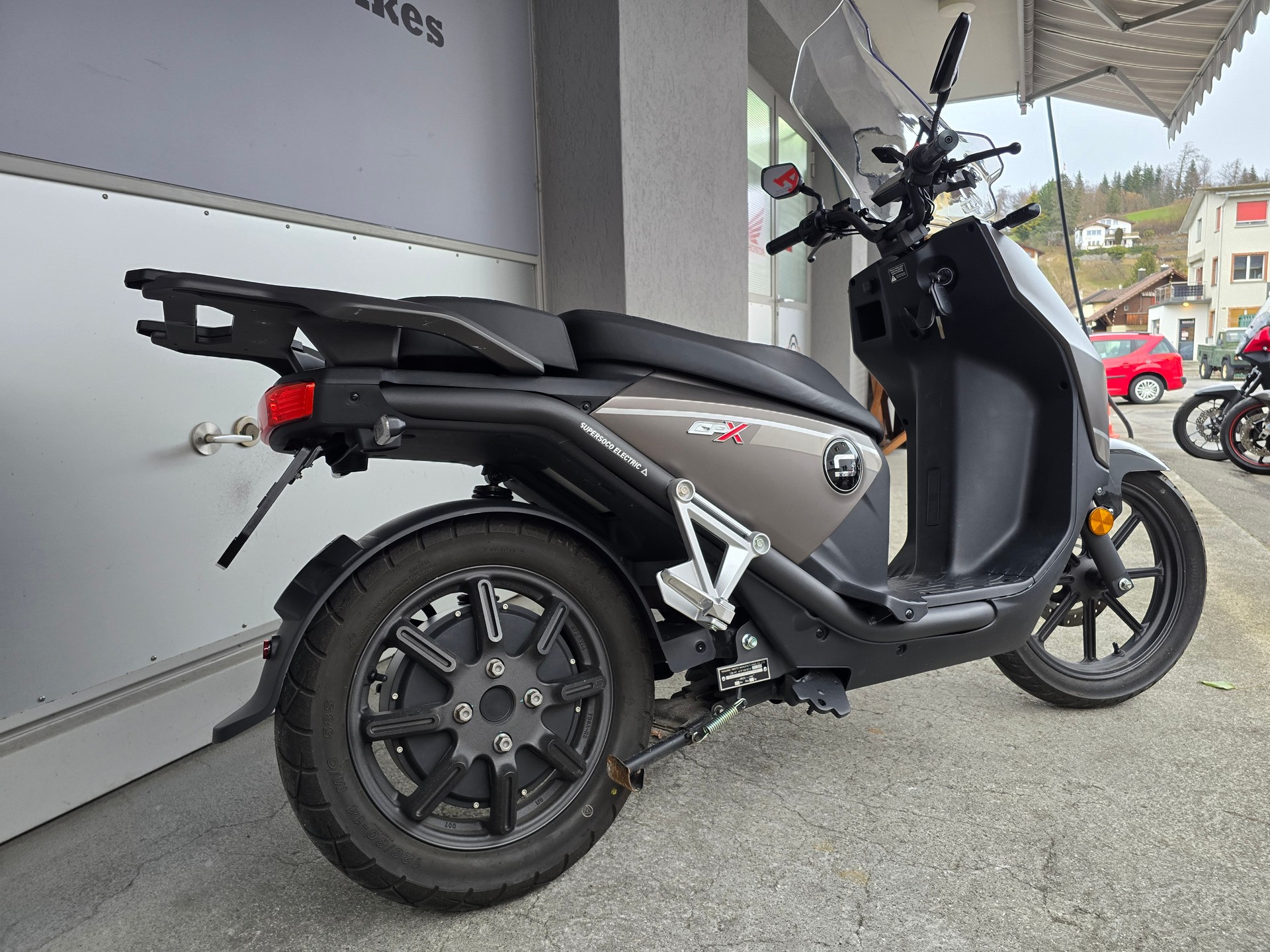 SUPER SOCO CPX-image-4