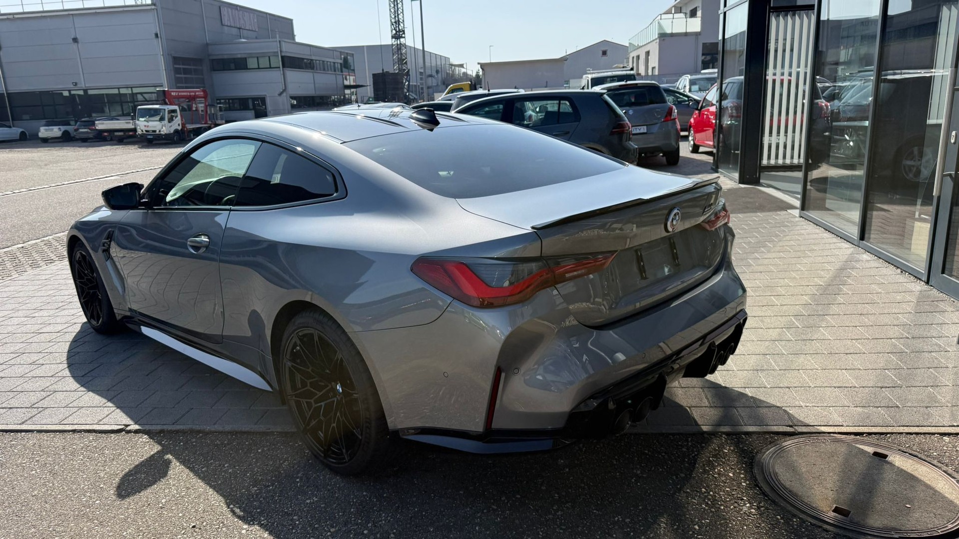 BMW M4 Coupé Competition M xDrive-image-17