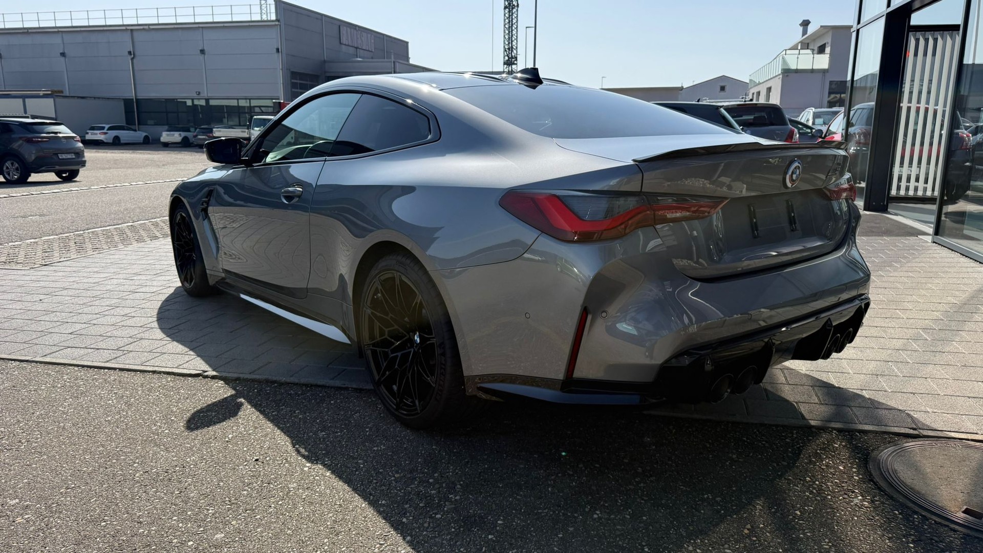 BMW M4 Coupé Competition M xDrive-image-14