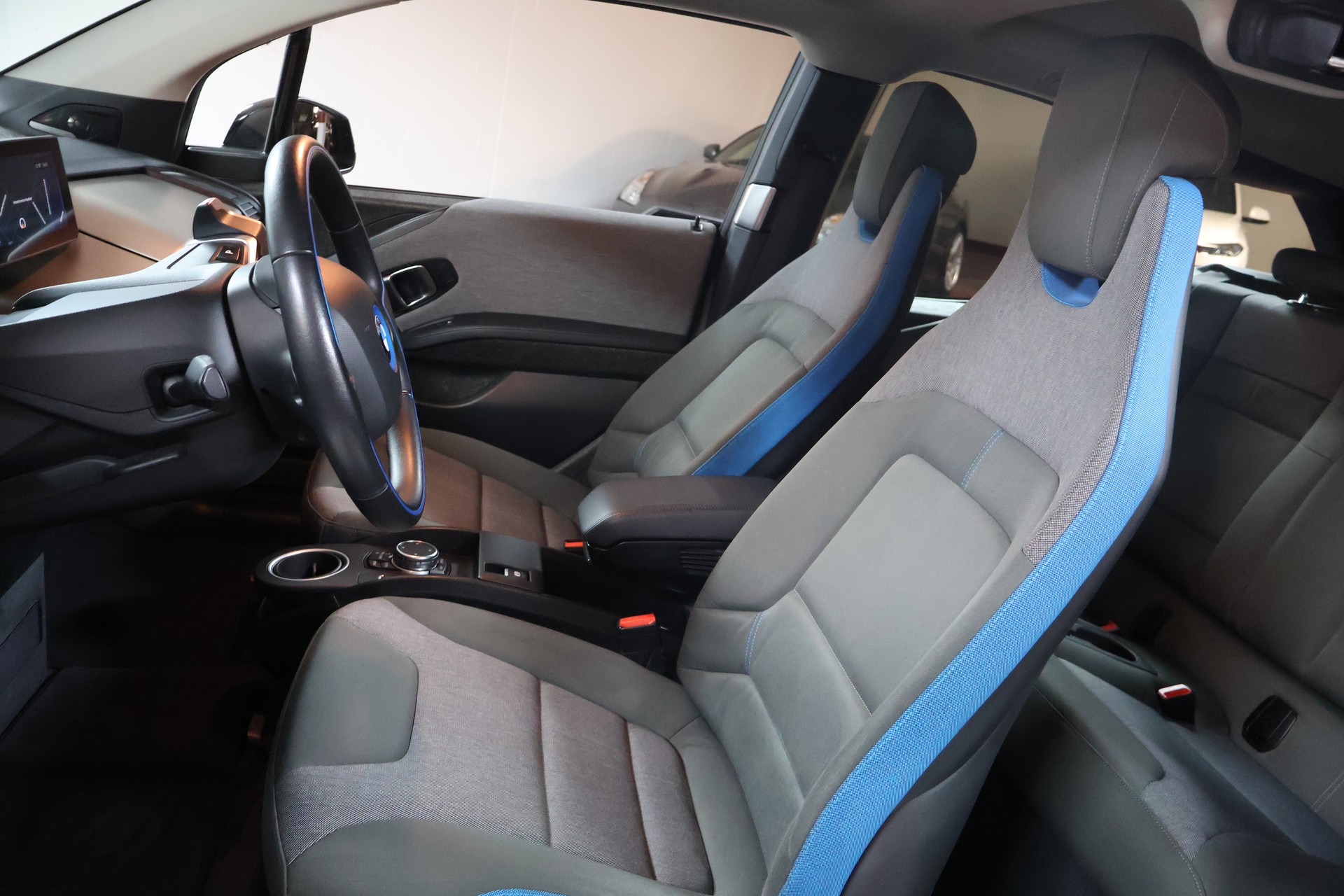 BMW i3 (60Ah) Range Extender-image-8