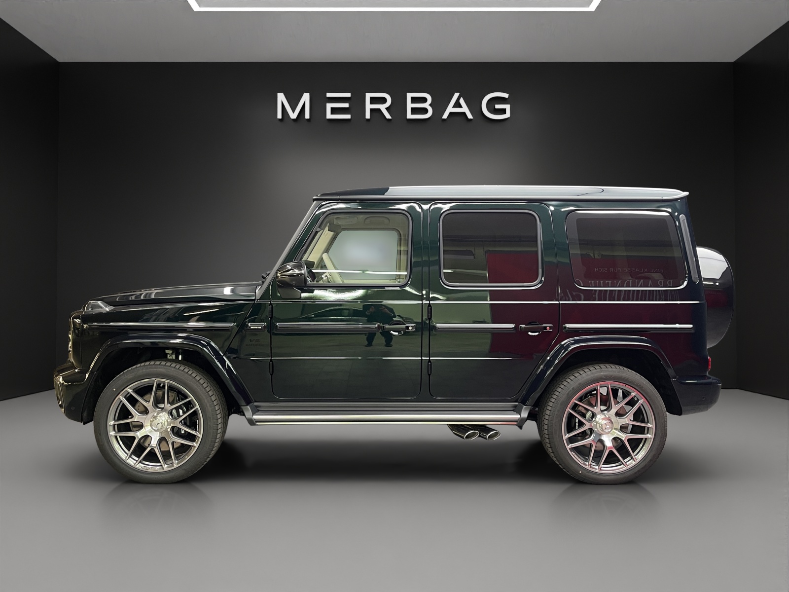 MERCEDES-BENZ G 63 AMG 9G-Tronic-image-2
