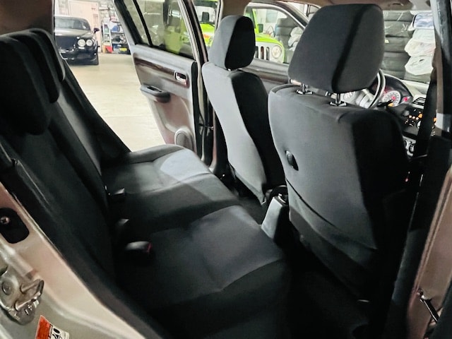 SUZUKI Swift 1.3i 16V GL-image-13