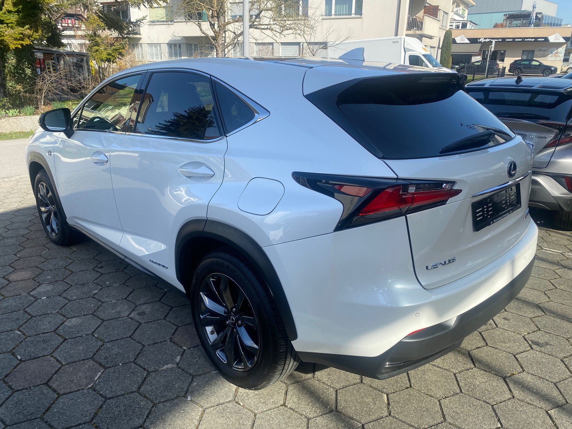 LEXUS NX 300h F-Sport E-Four Automatic-image-4