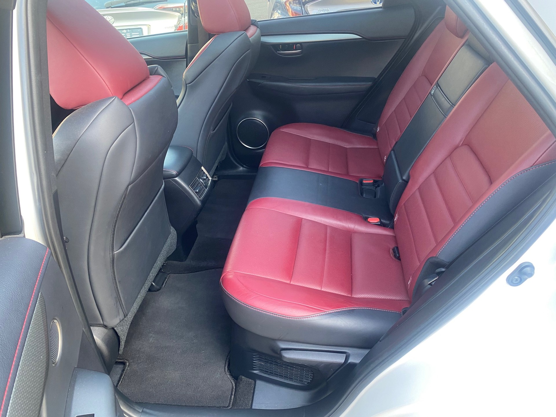 LEXUS NX 300h F-Sport E-Four Automatic-image-7