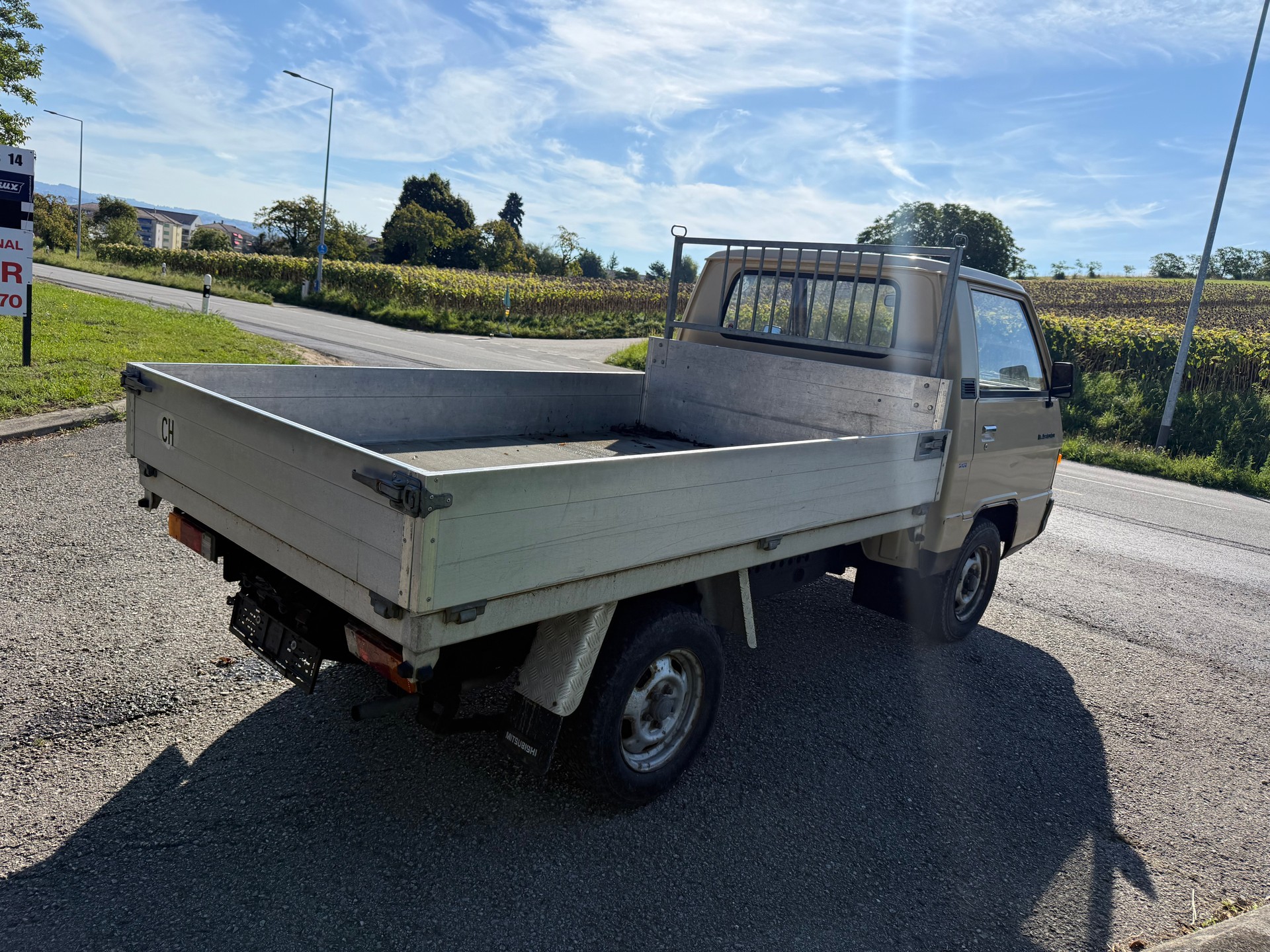 MITSUBISHI L 300 1.6-image-4
