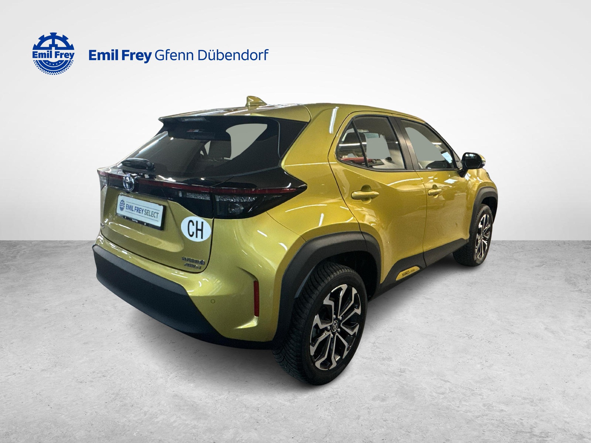 TOYOTA Yaris Cross 1.5 VVT-i HSD Trend AWD-i-image-4