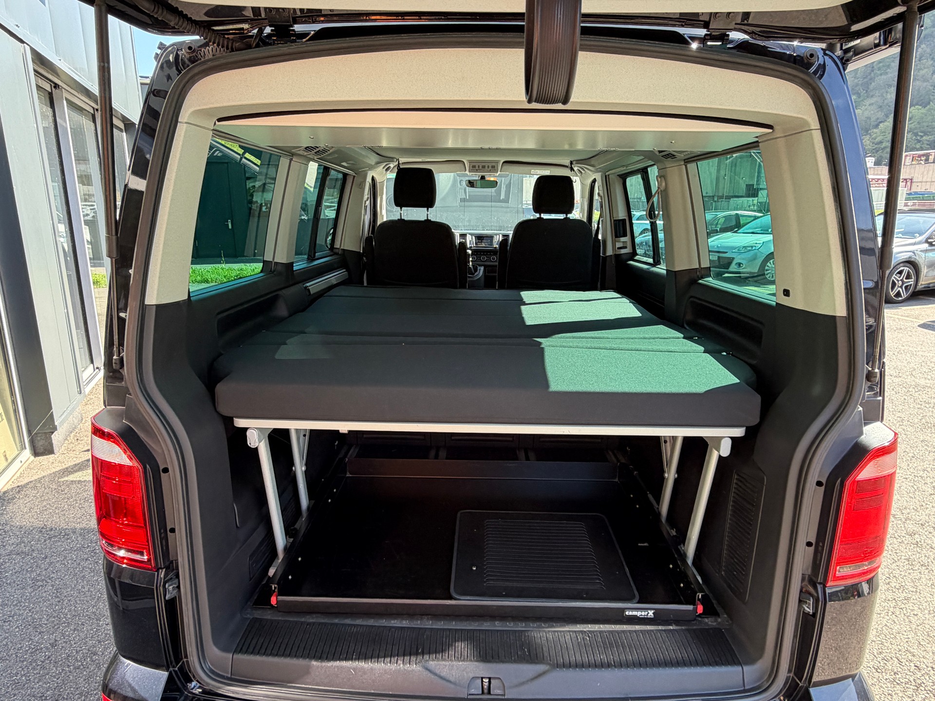 VW T6 California 2.0 Bi-TDI Beach 4Motion-image-4
