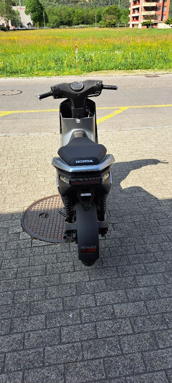 HONDA EM1-E-image-3