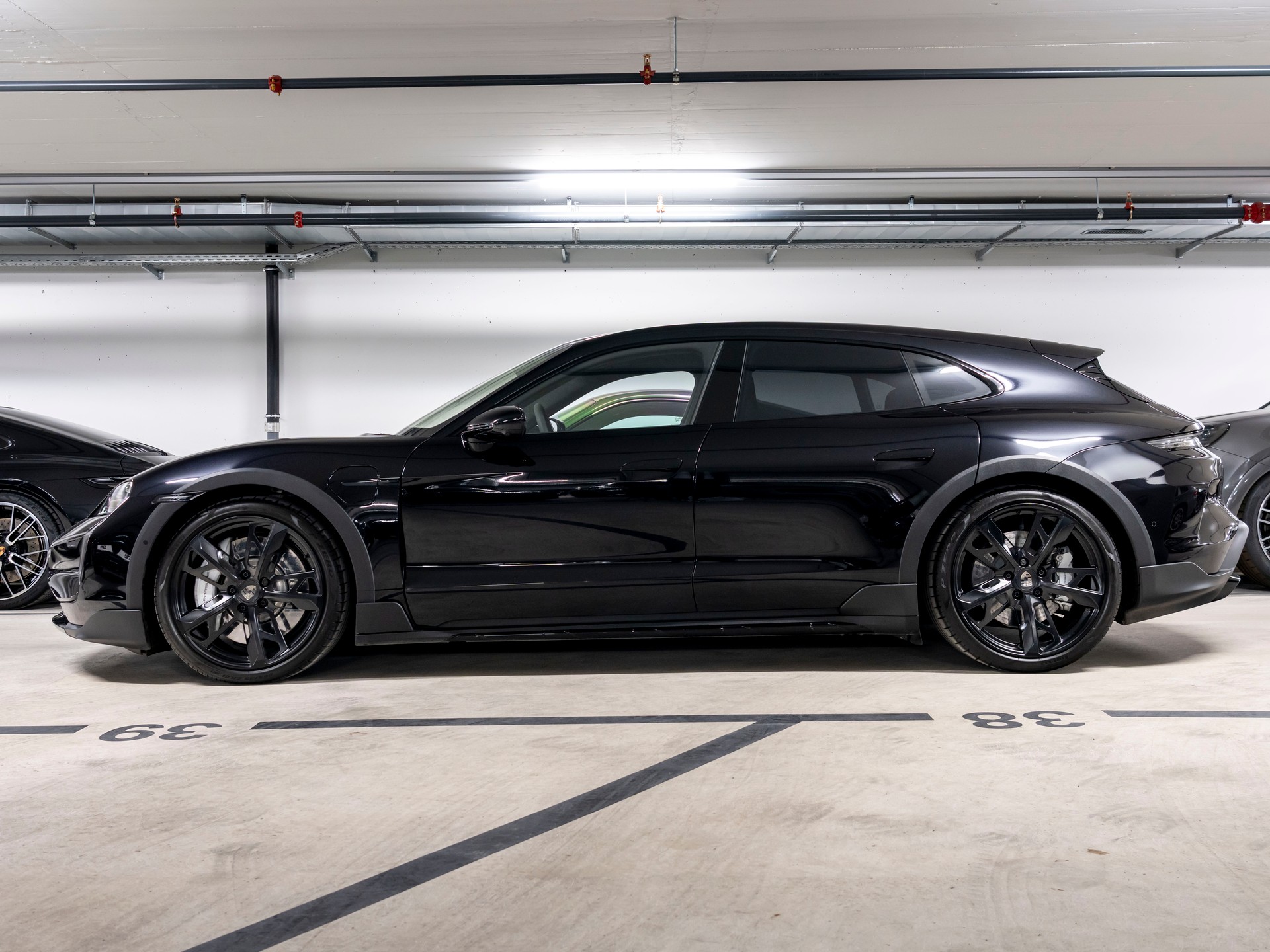PORSCHE Taycan CrossTurismo Turbo 104kWh-image-1