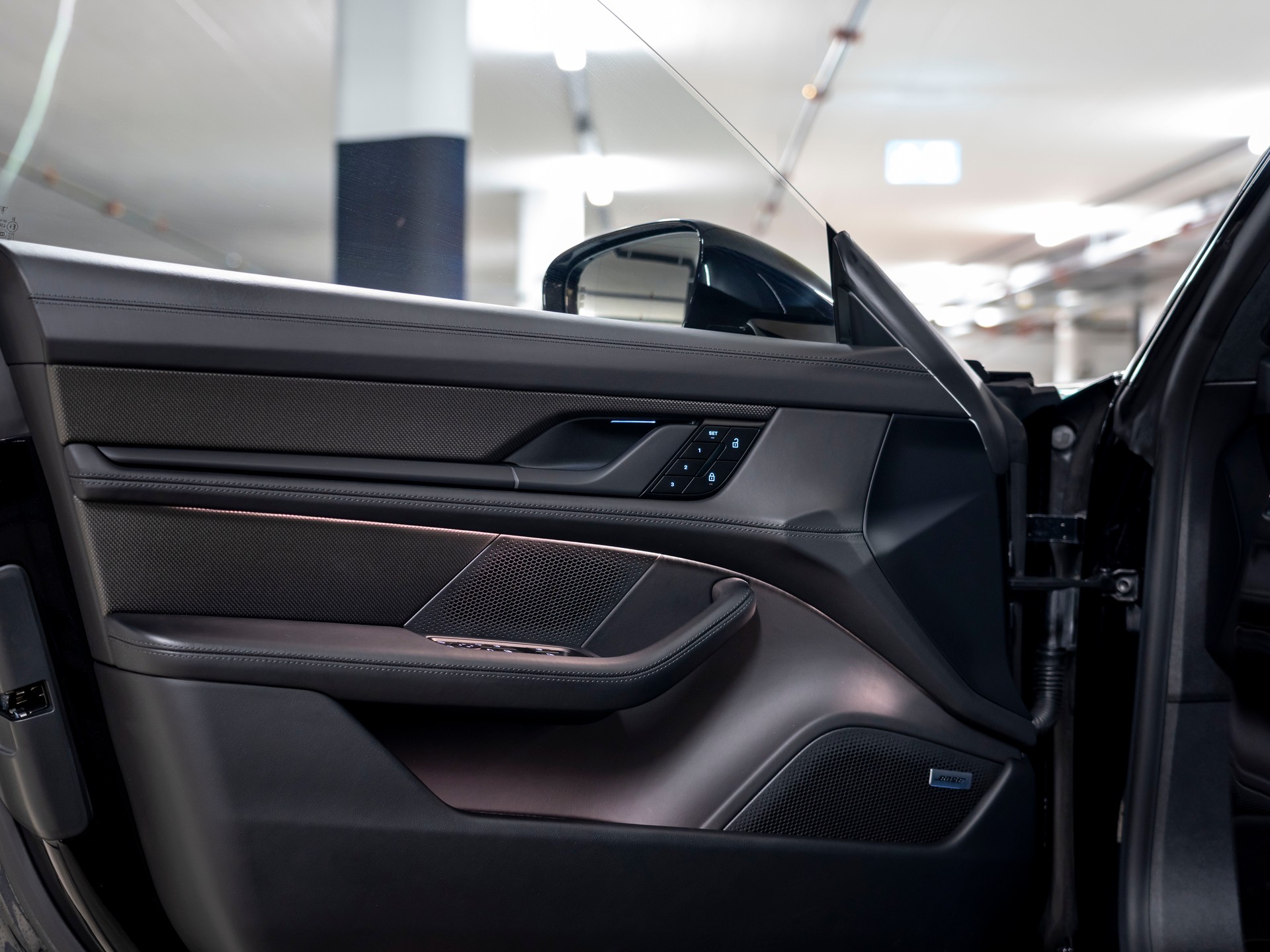 PORSCHE Taycan CrossTurismo Turbo 104kWh-image-21