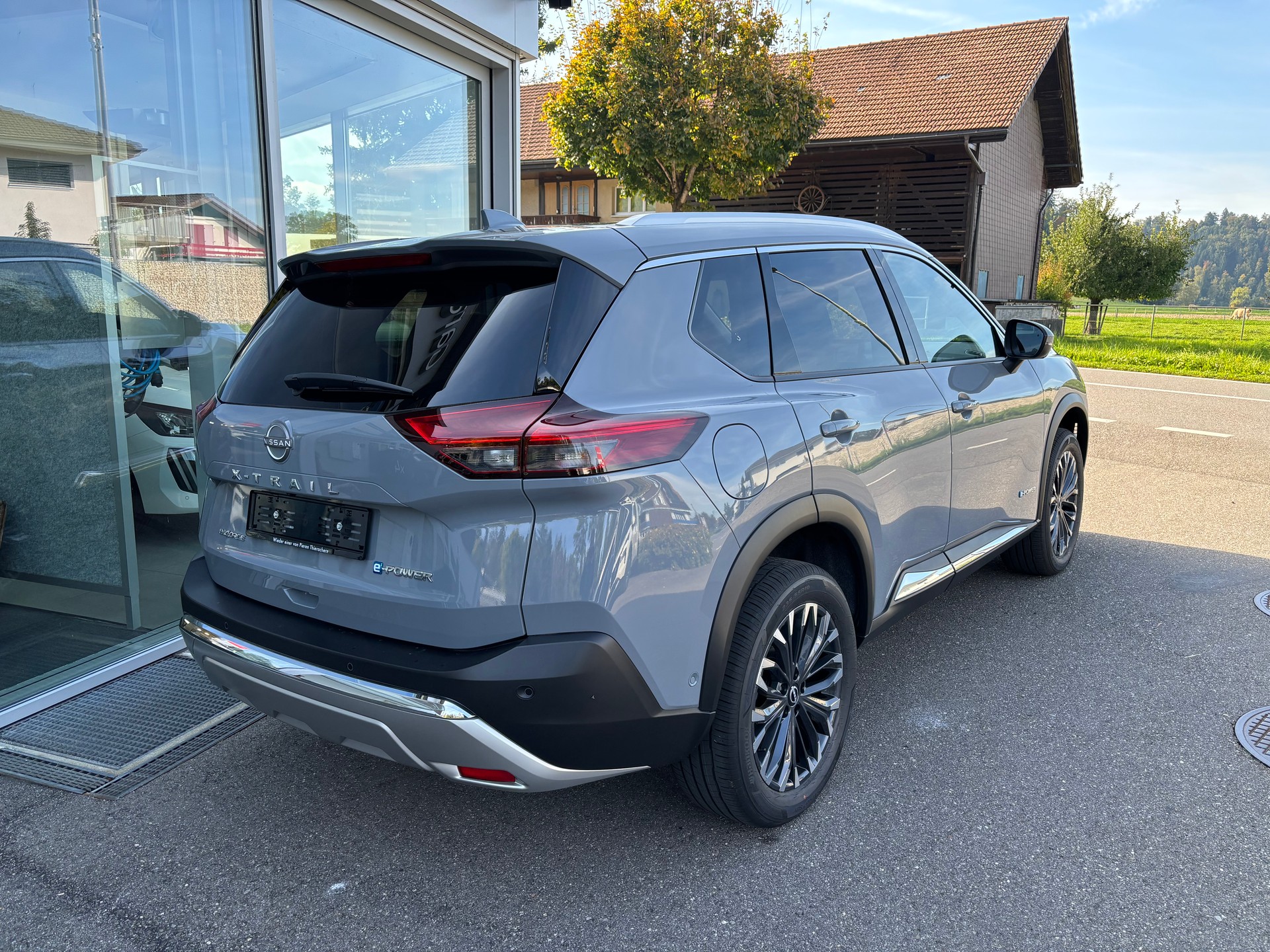 NISSAN X-Trail 1.5e-Pow 4WD Tekna+-image-3