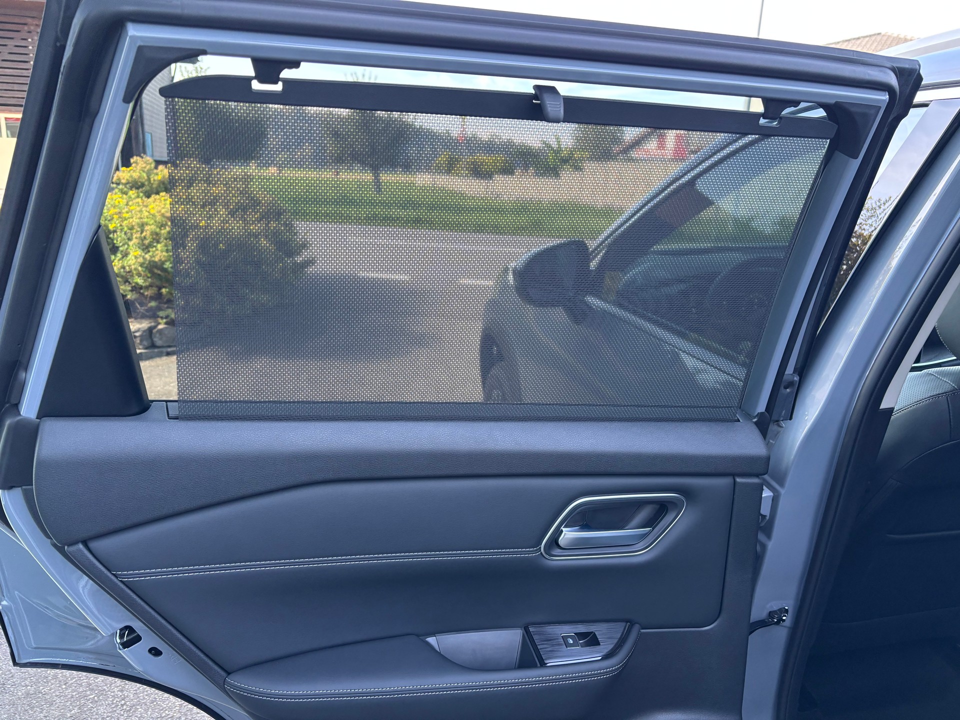 NISSAN X-Trail 1.5e-Pow 4WD Tekna+-image-11