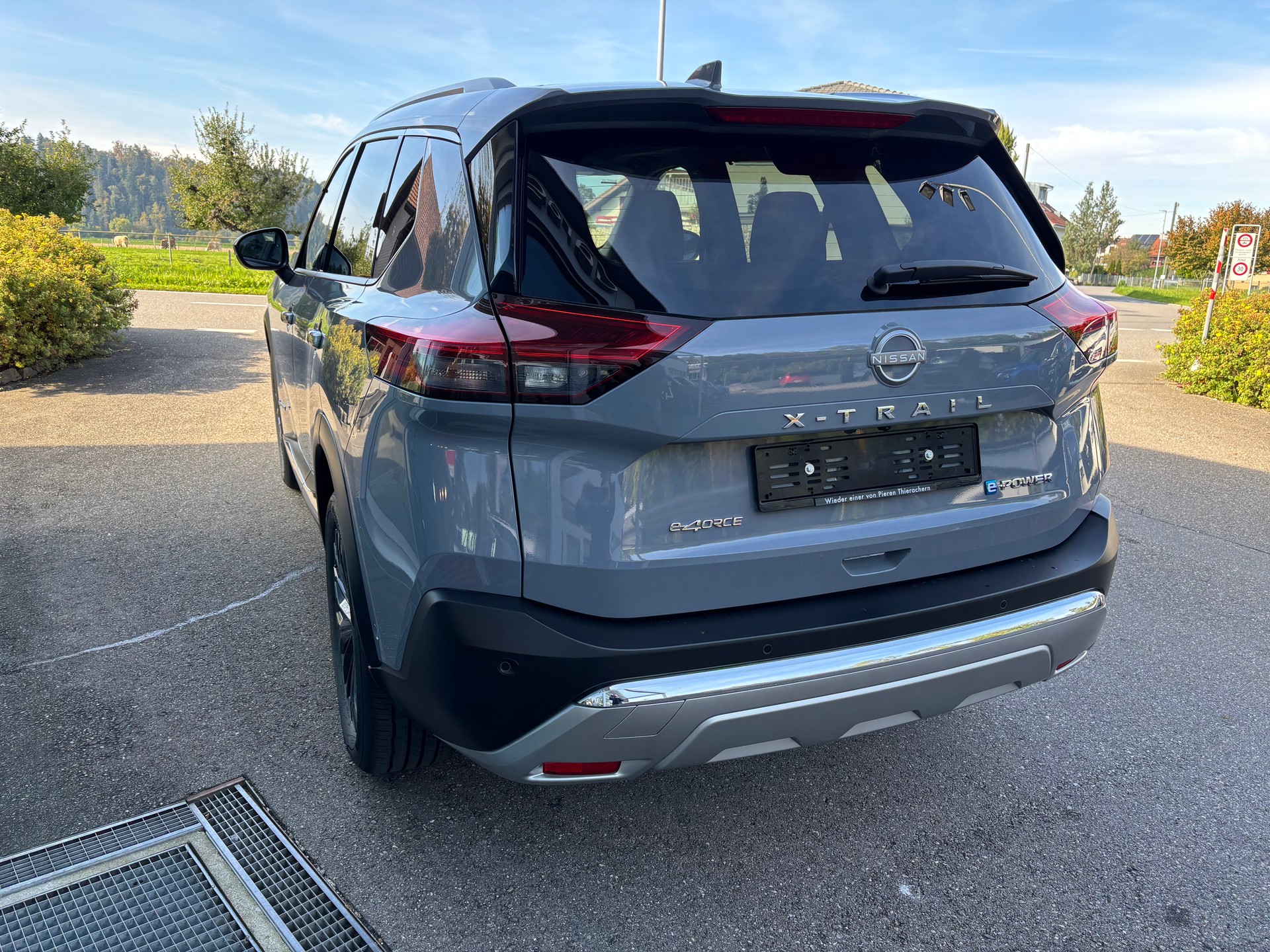 NISSAN X-Trail 1.5e-Pow 4WD Tekna+-image-2