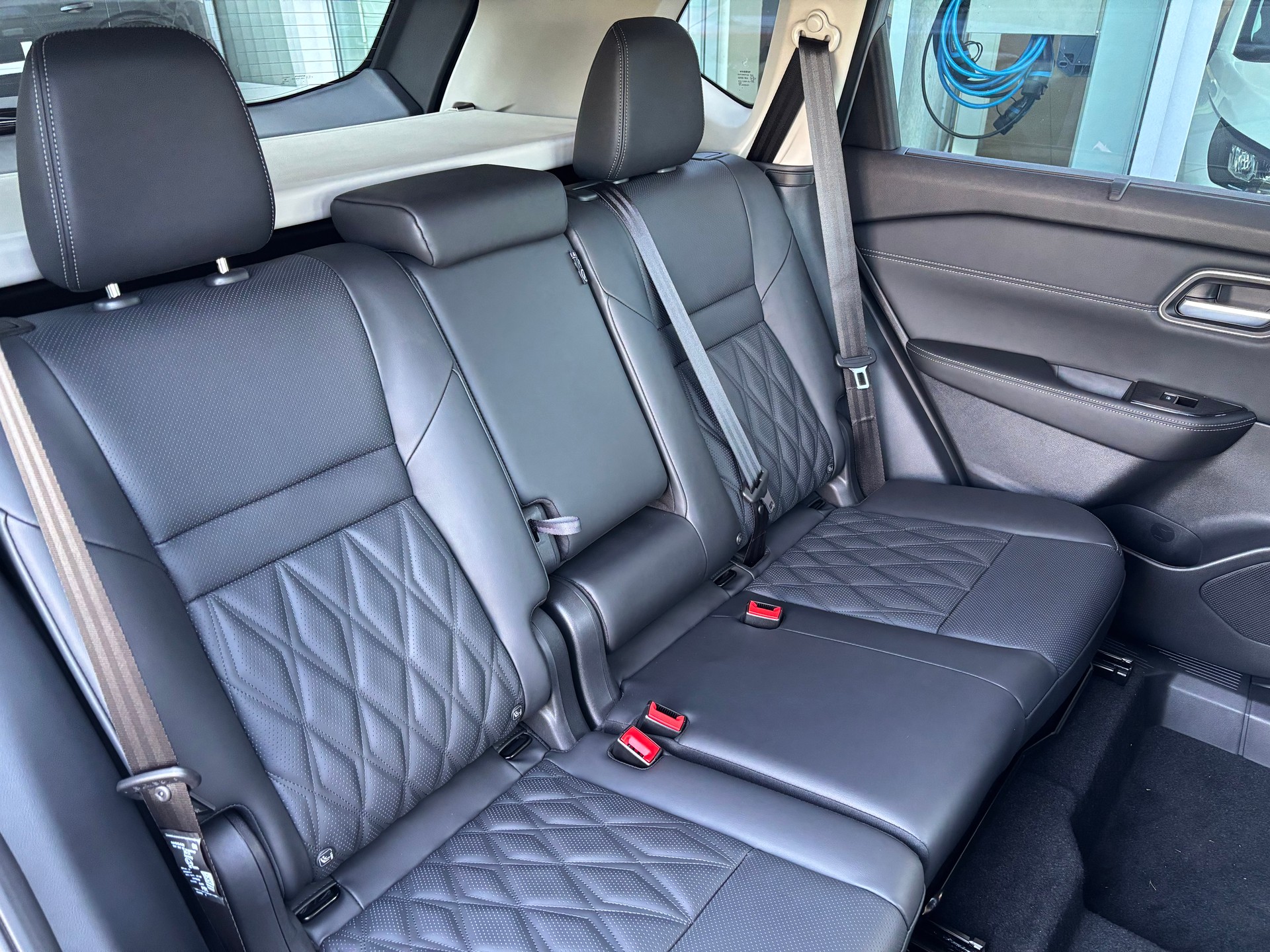 NISSAN X-Trail 1.5e-Pow 4WD Tekna+-image-8