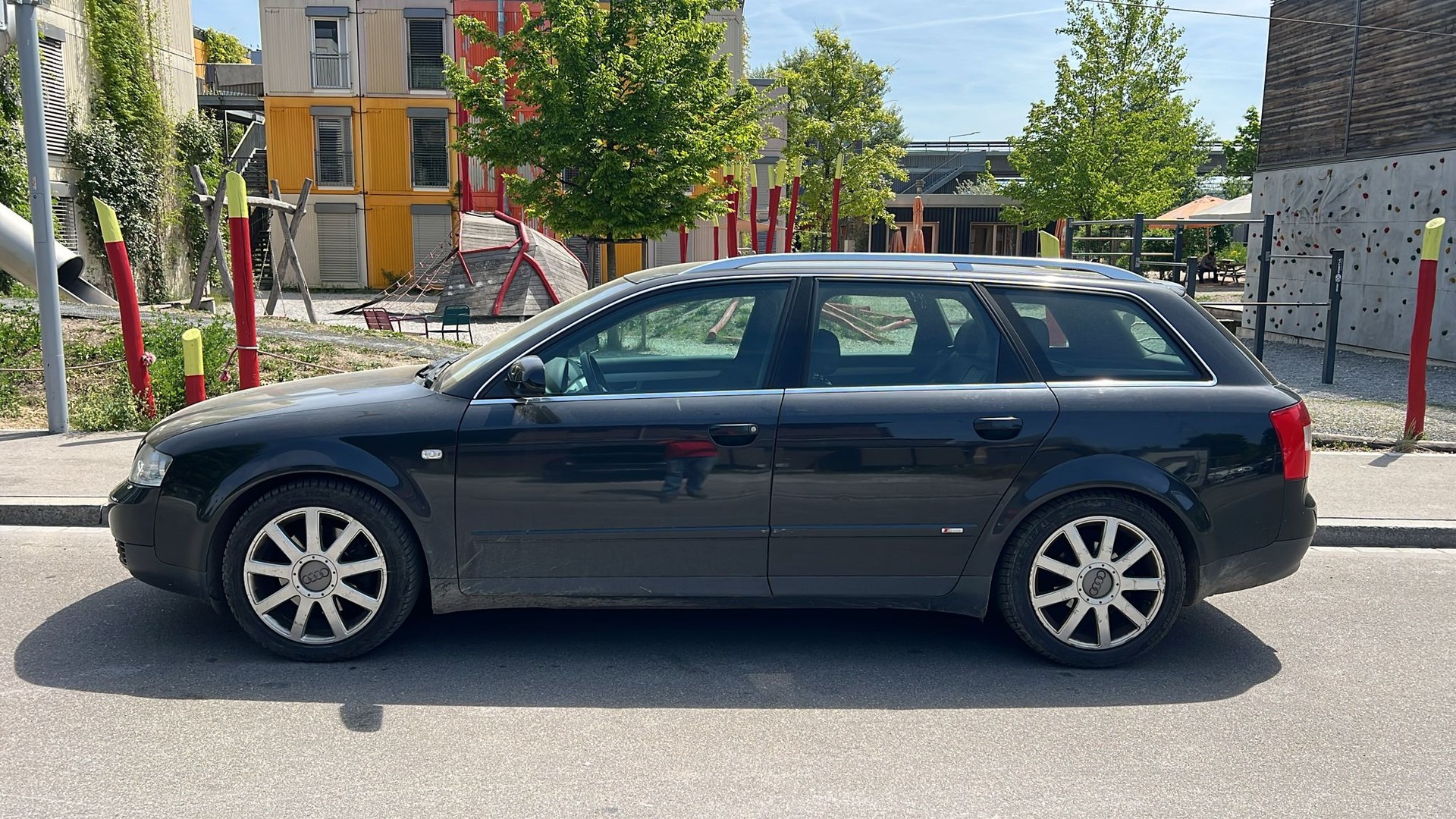 AUDI A4 Avant 3.0 V6 quattro S-Line-showroom-element-3