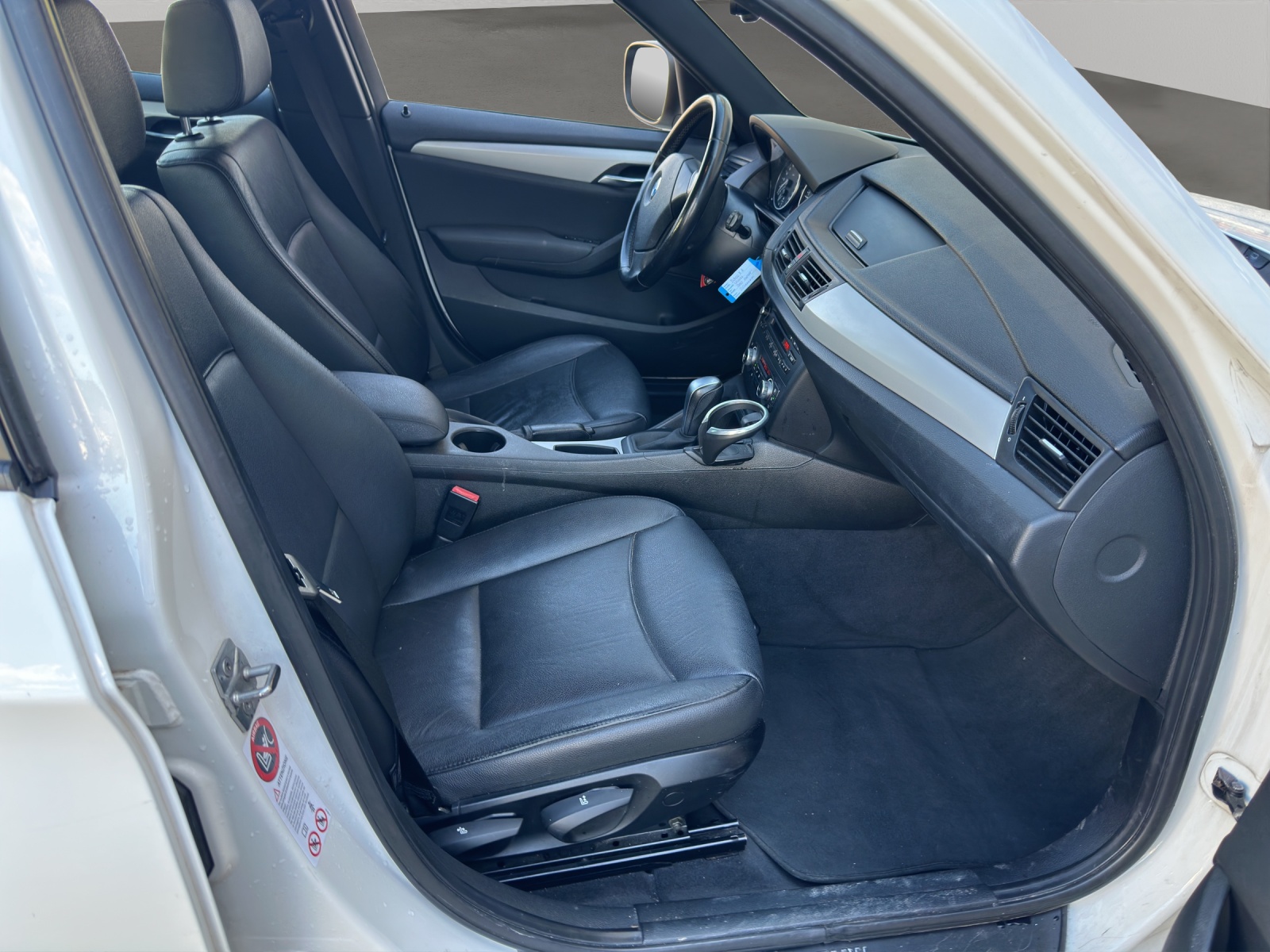BMW X1 sDrive 18d Steptronic-image-10