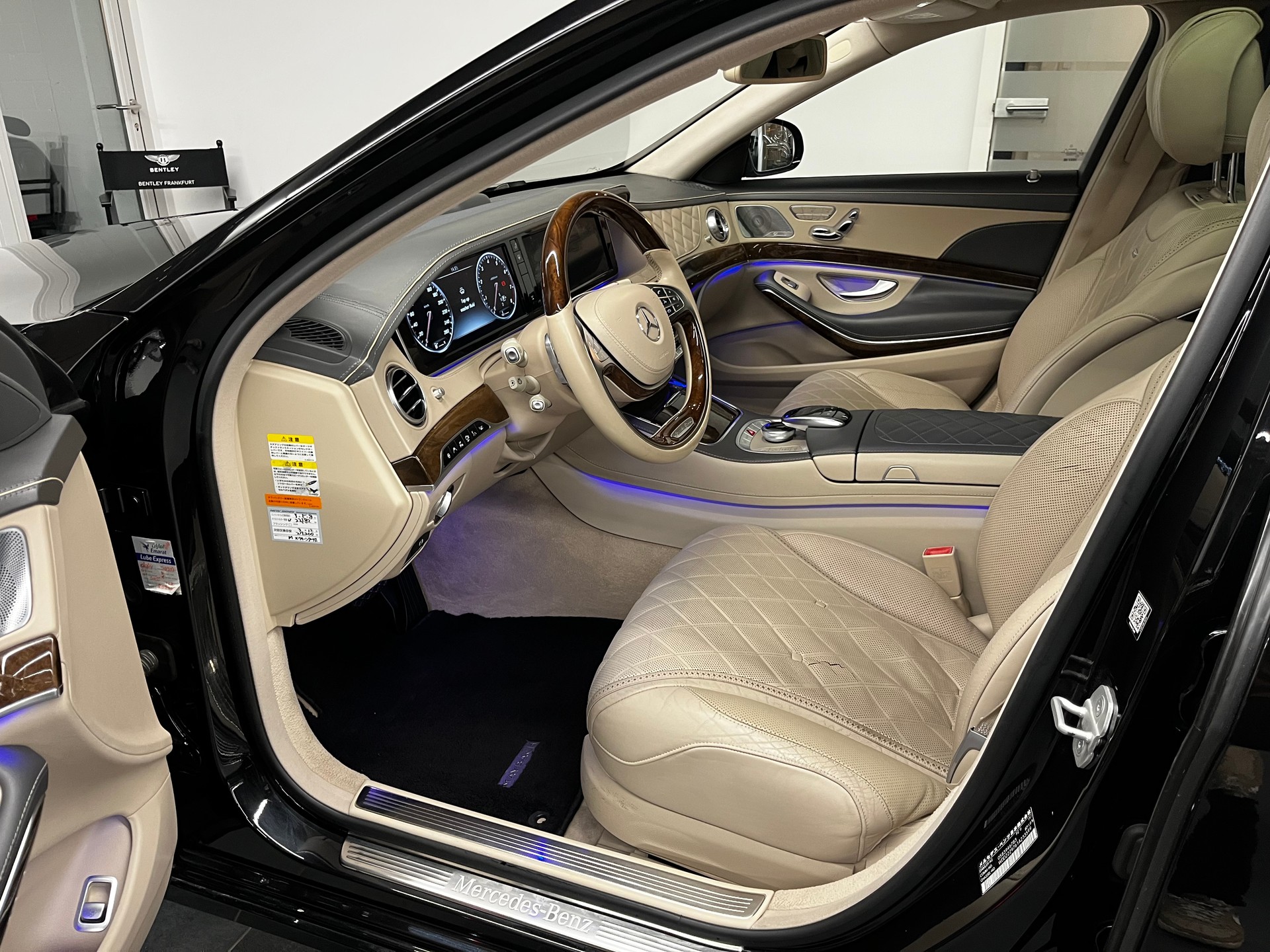 MERCEDES-BENZ S 600 Maybach 7G-Tronic-image-8