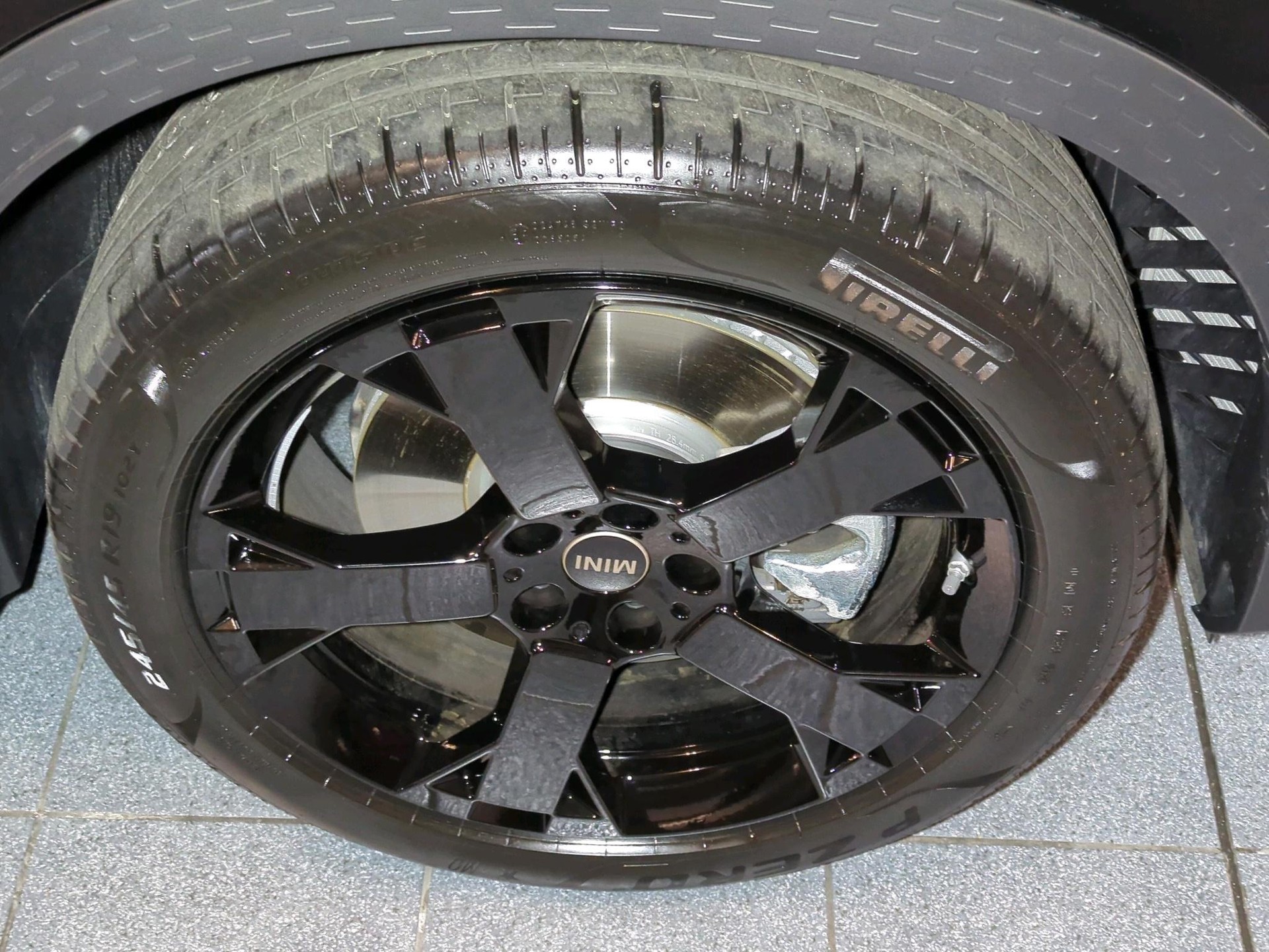 MINI Countryman S ALL4-image-8