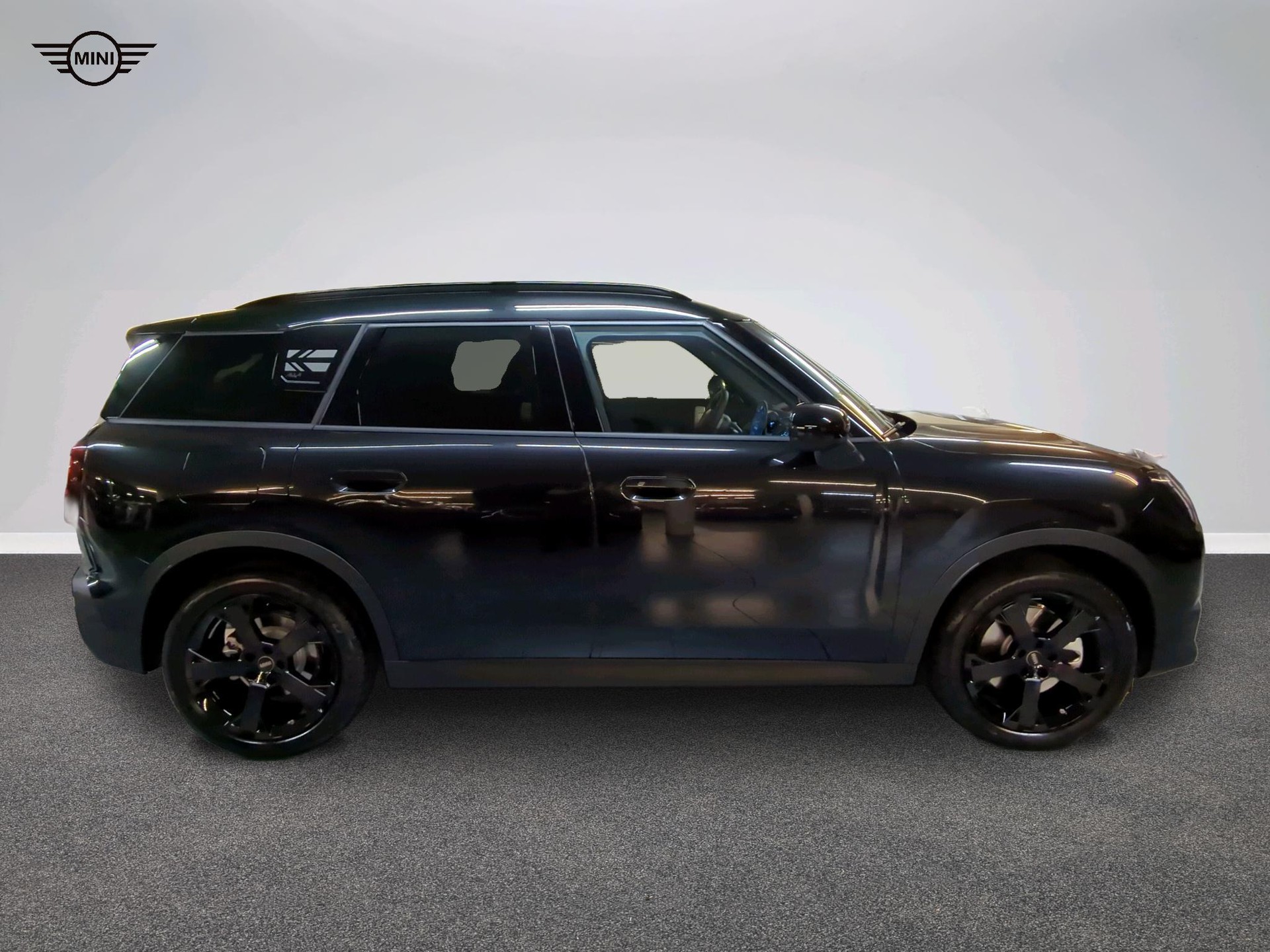 MINI Countryman S ALL4-image-2