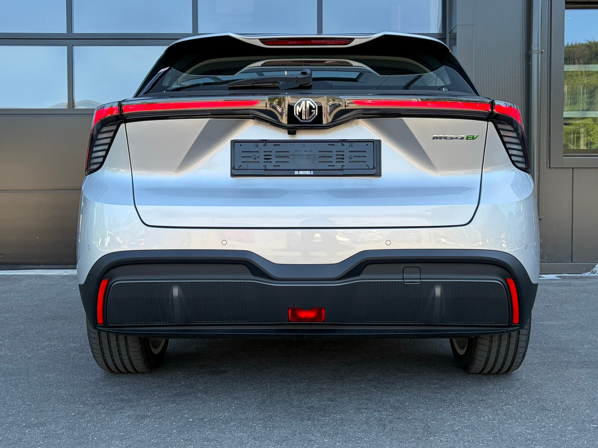 MG 4 EV 64kWh Premium-image-4