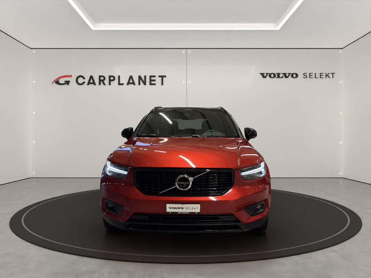 VOLVO XC40 1.5 T4 PiH R-Design-image-1