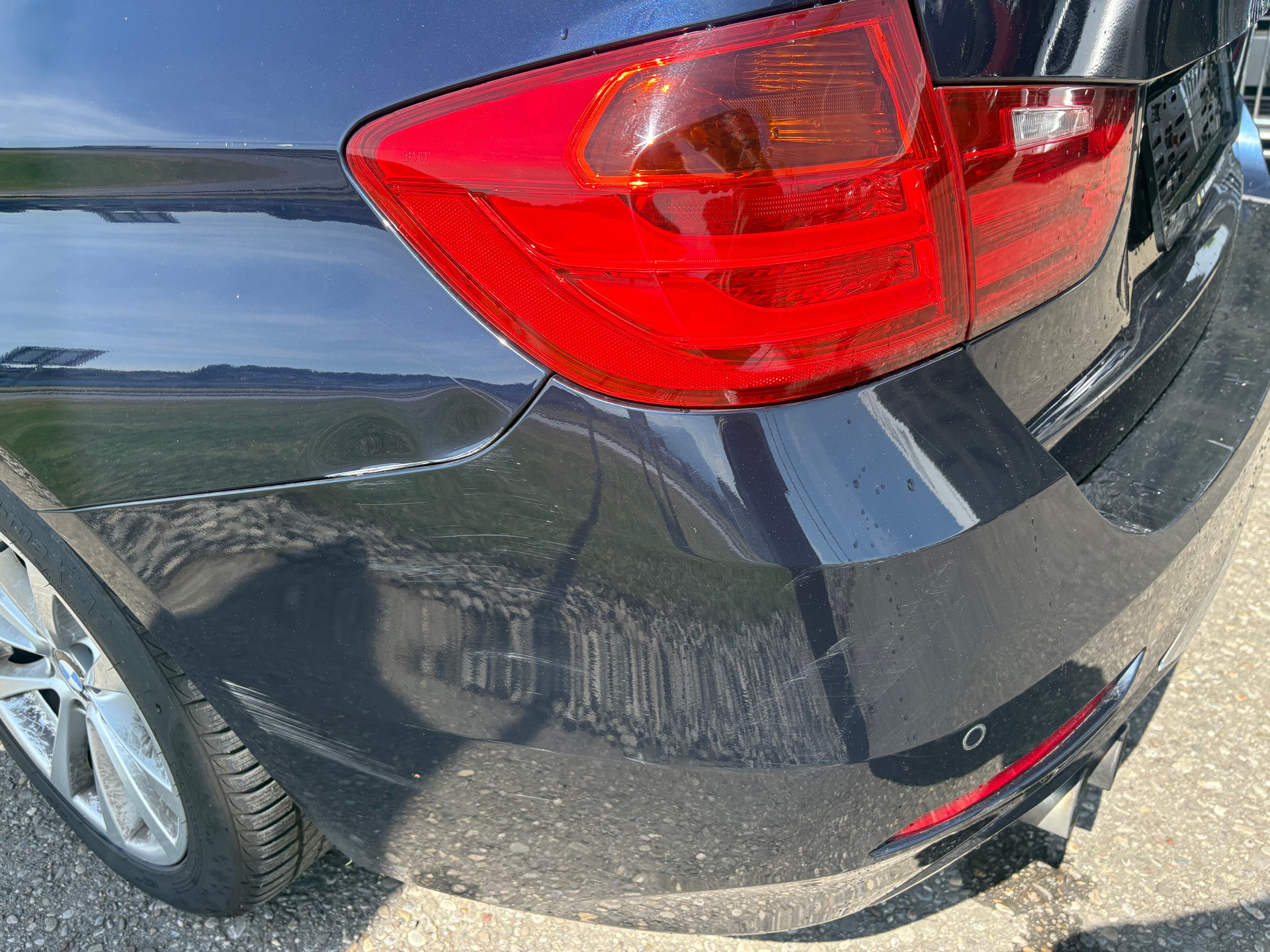BMW 328i Touring Luxury Line Steptronic-image-15