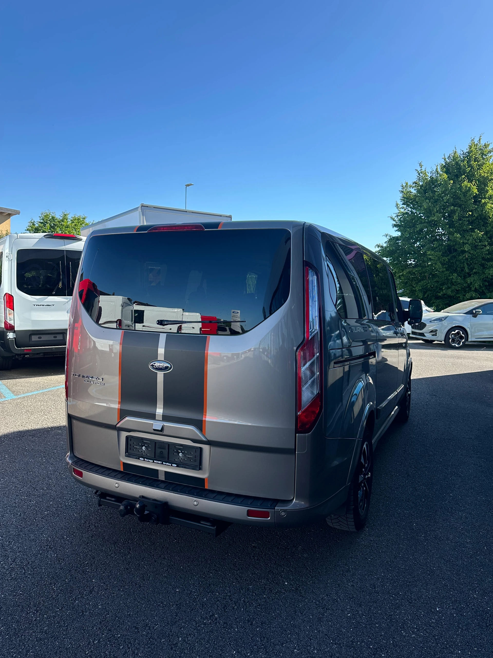 FORD Tourneo Custom 320 L1 2.0 TDCi 170 Sport-image-6
