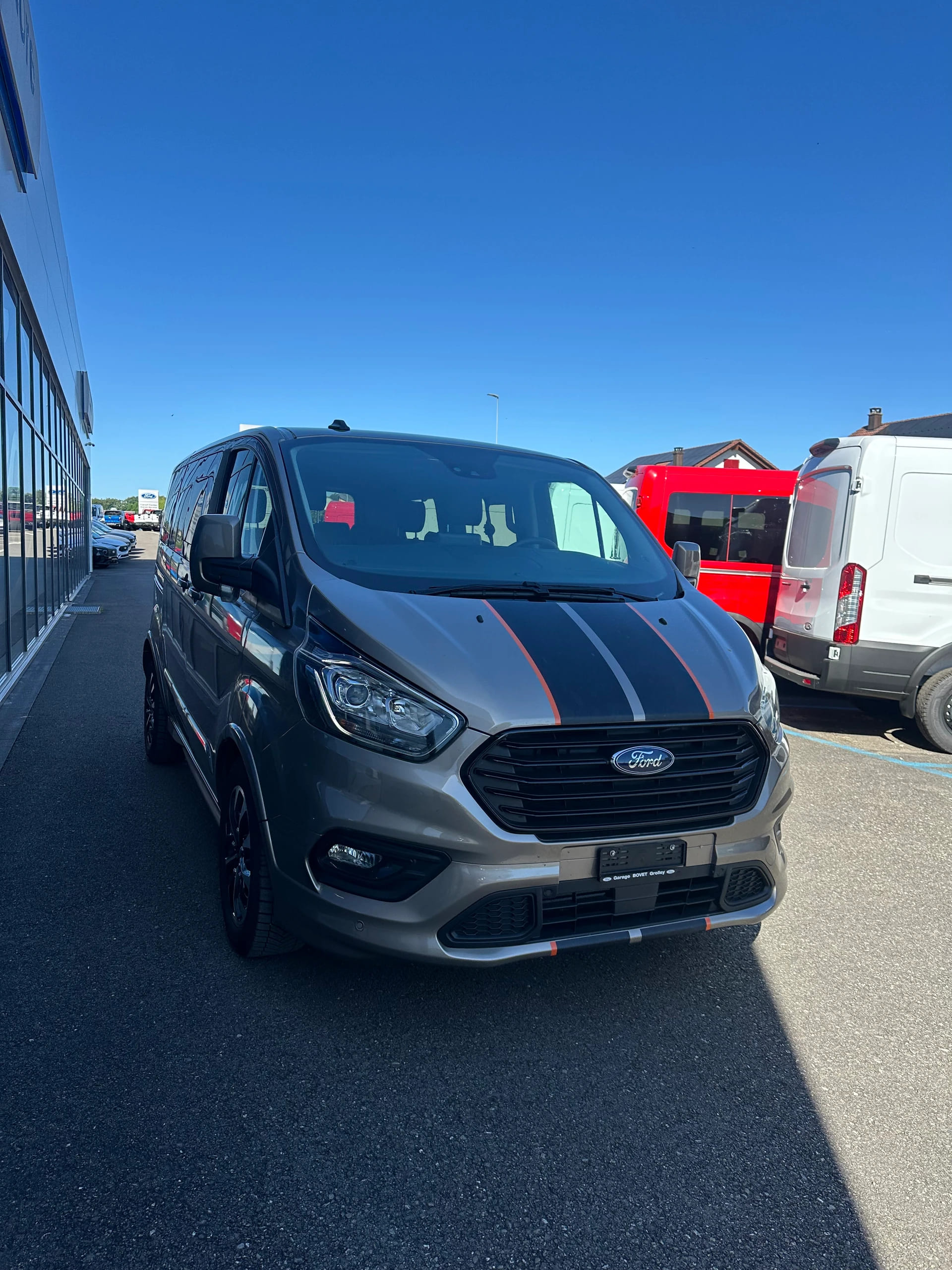FORD Tourneo Custom 320 L1 2.0 TDCi 170 Sport-image-7