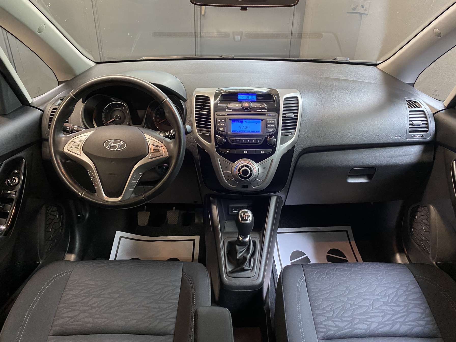 HYUNDAI iX20 1.6 Premium //NEU AB MFK!-image-6