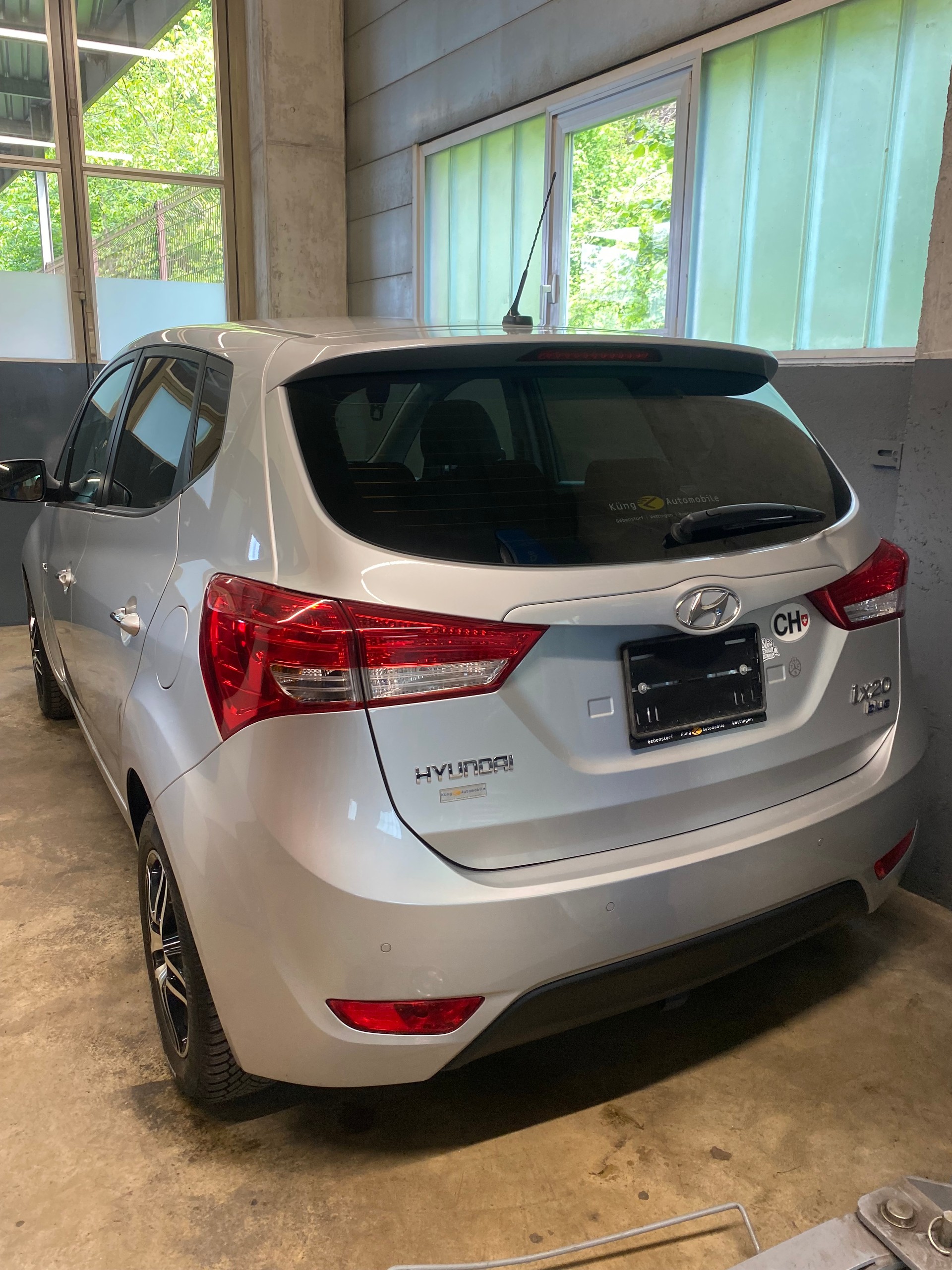 HYUNDAI iX20 1.6 Premium //NEU AB MFK!-image-4