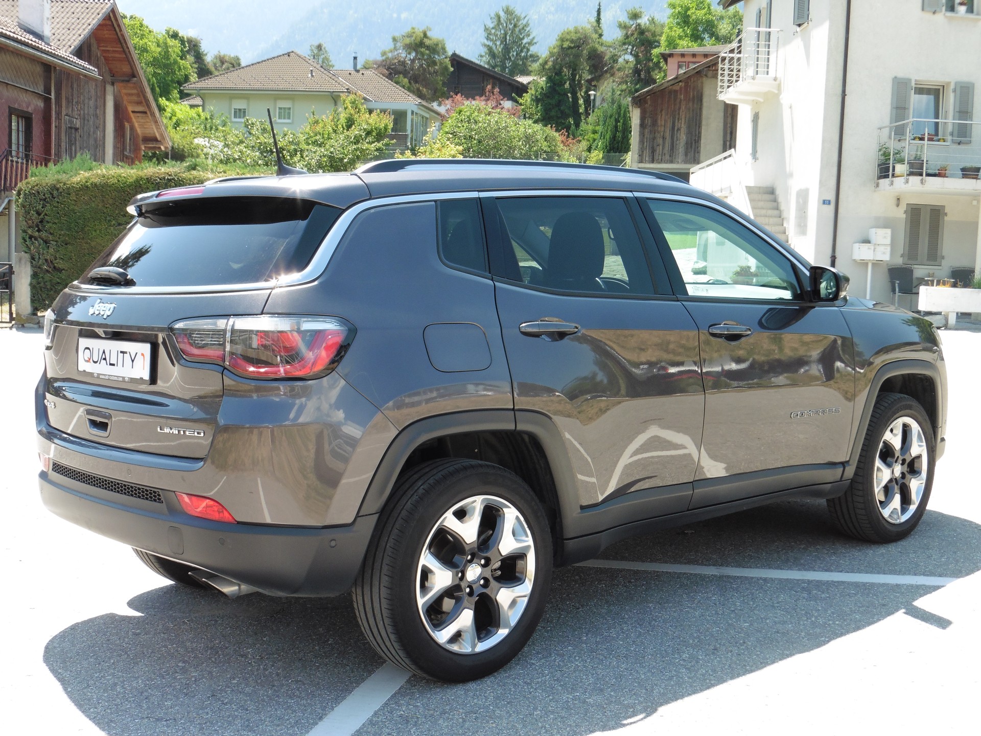 JEEP Compass 1.4 Turbo Limited AWD 9ATX-image-9